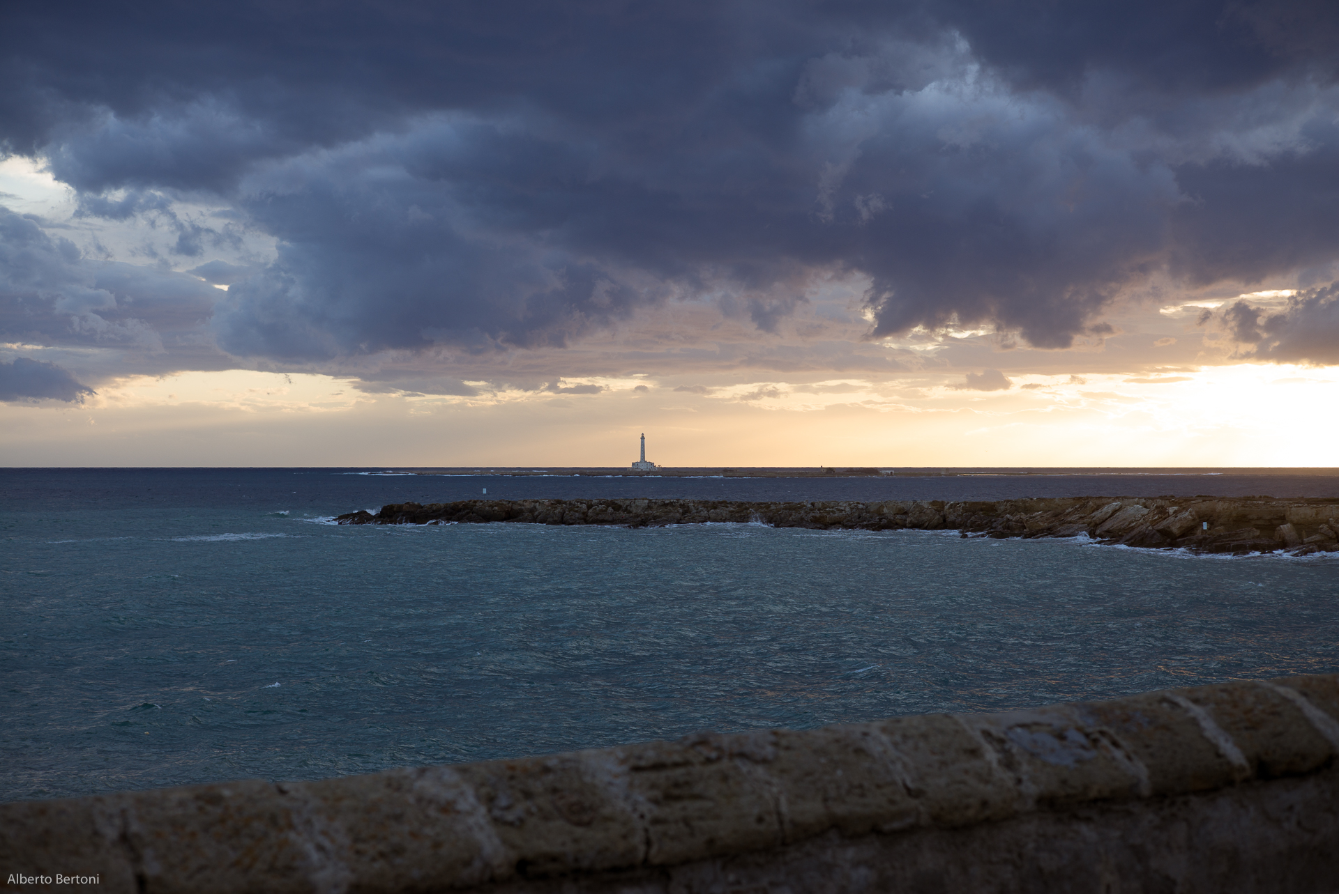 Gallipoli, waiting for the sunset