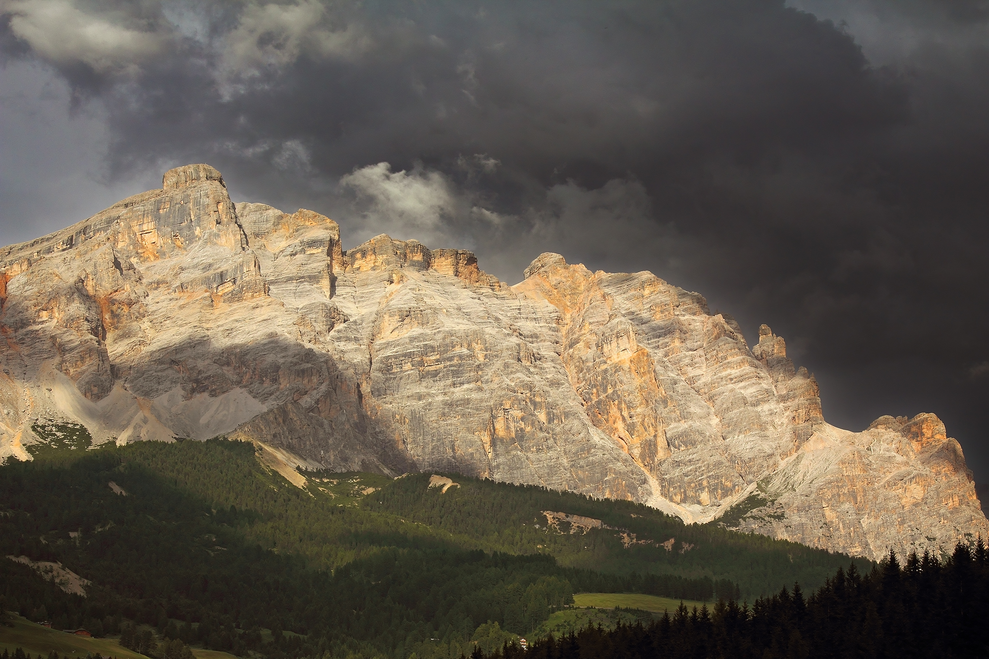 Thunderstorm approaching the Holy Cross