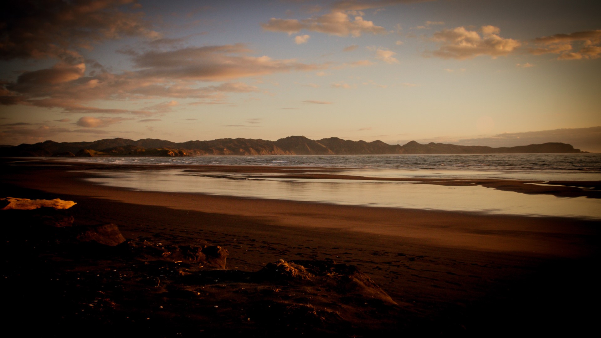 Kawhia Hot Water Beach - Hamilton & Waikato