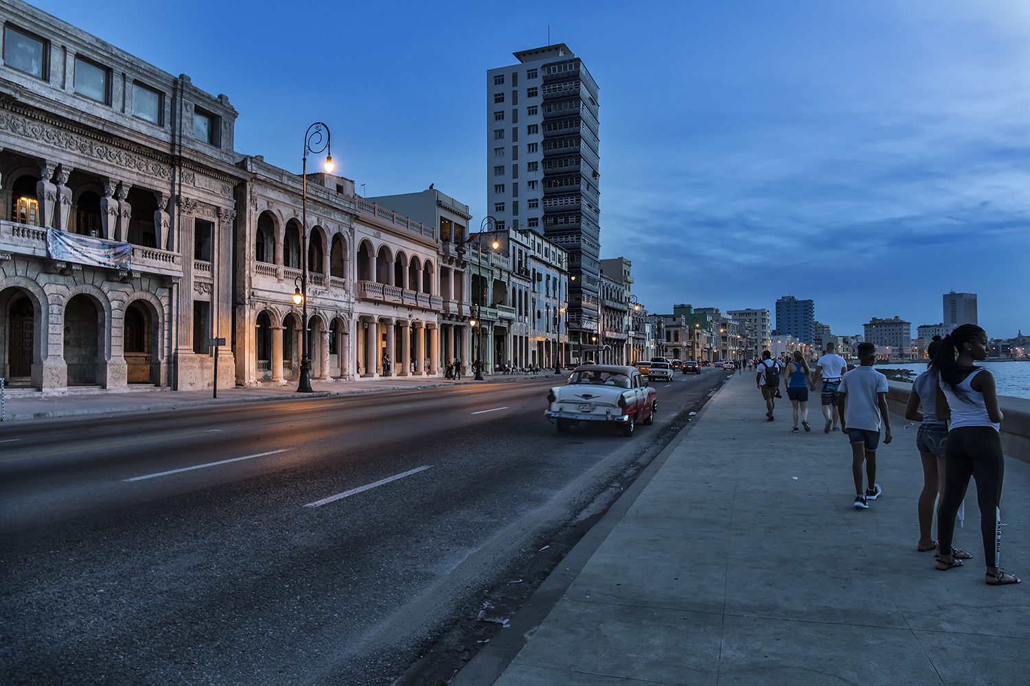 the Malecon is one of the most romantic places in the world