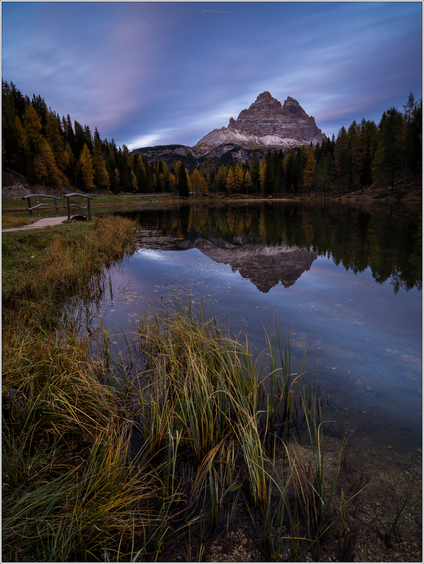 An unexpected sunset at Lake Antorno