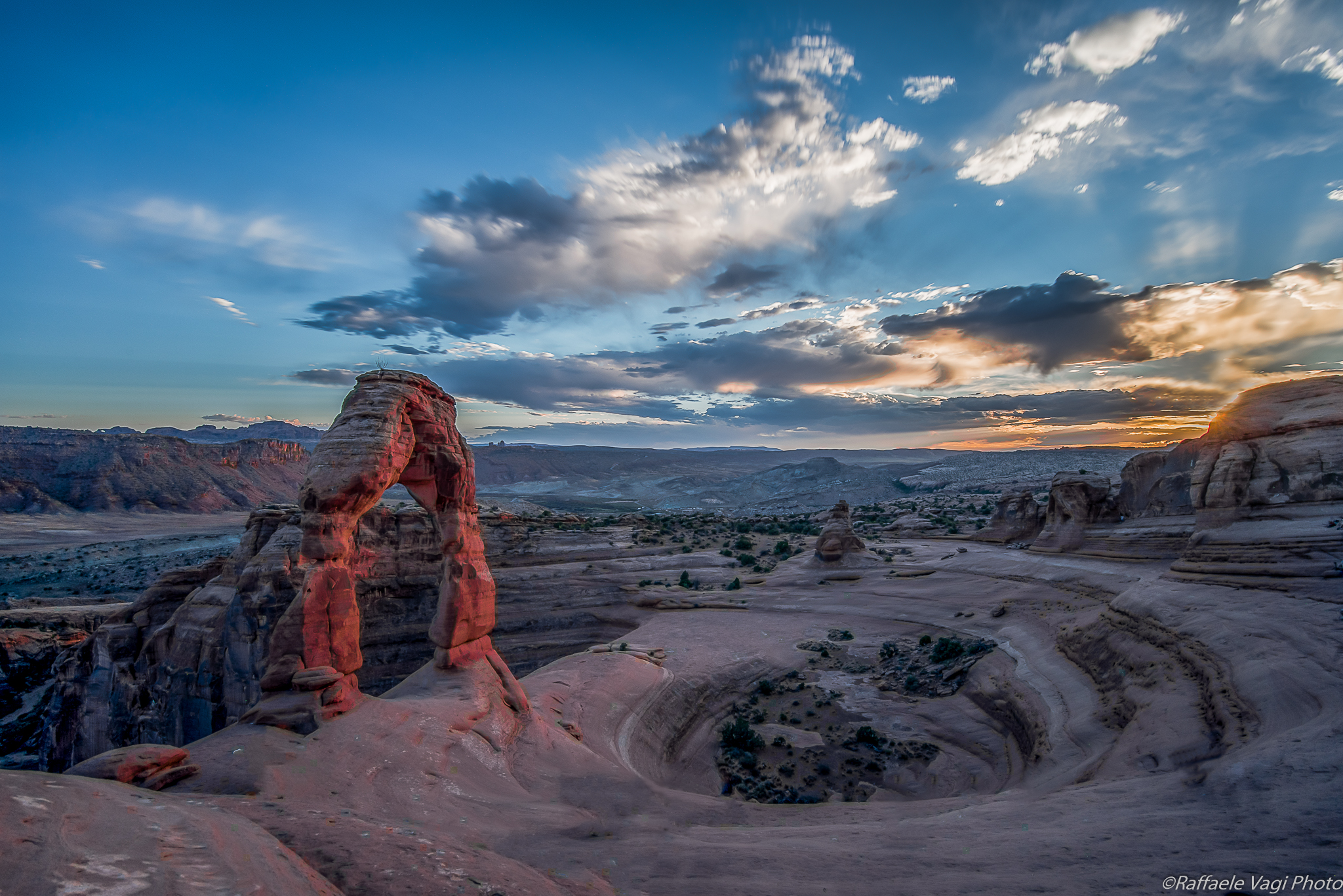 Delicate Arch in red