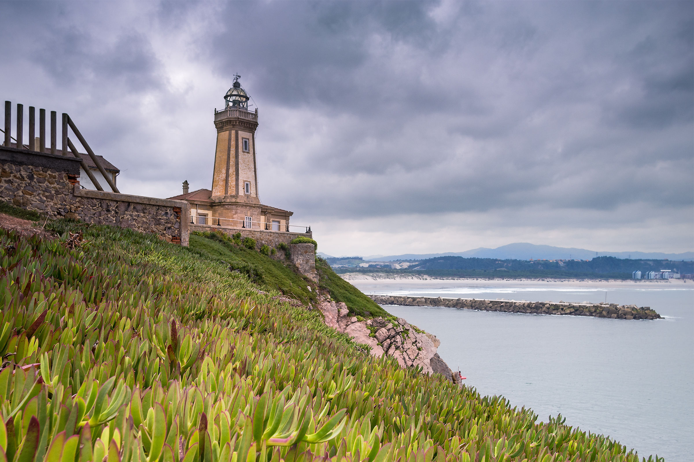 Faro de Aviles