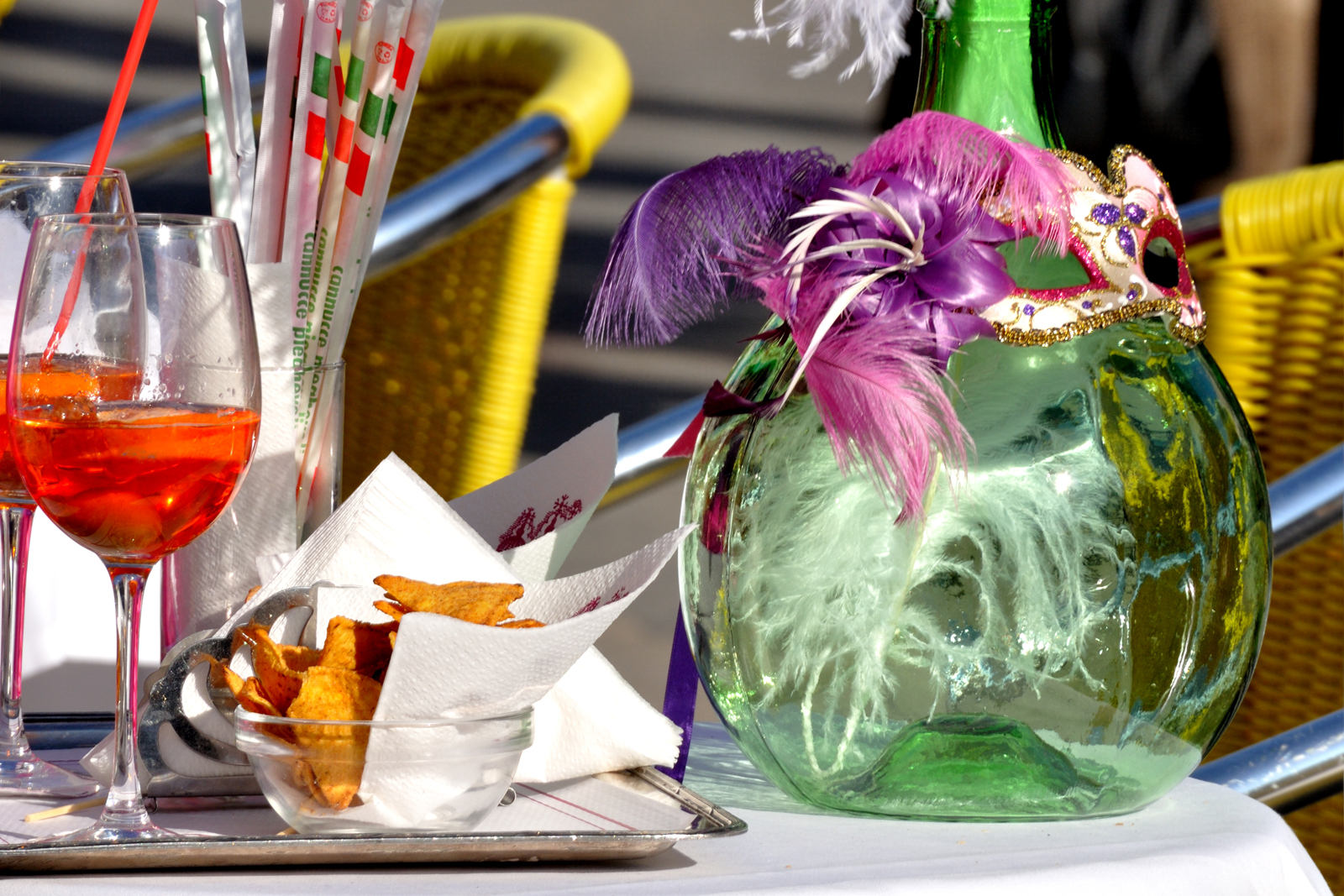 Spritz con maschere  (P.za San Marco)