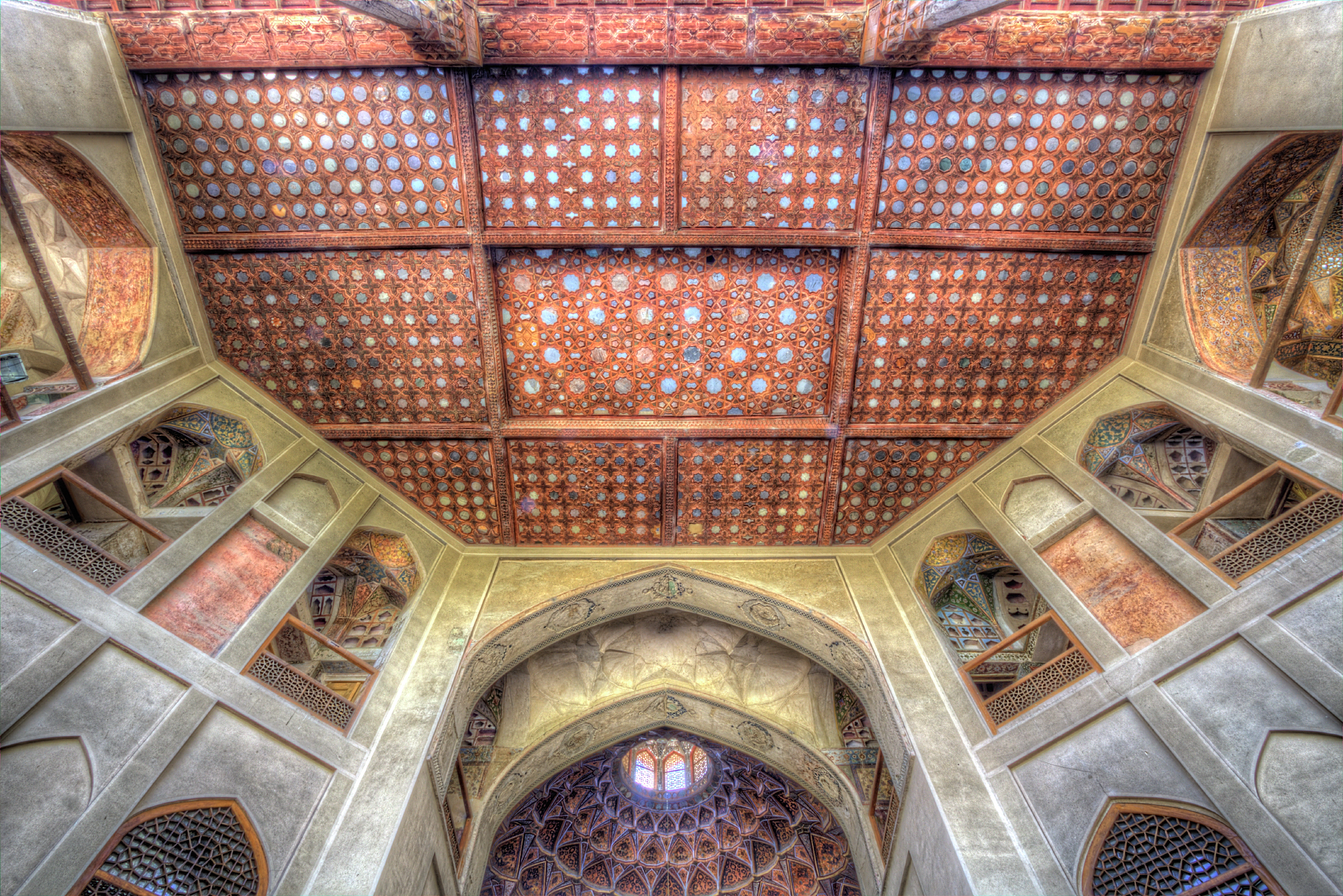 Roofed area of the Hasht Behesht