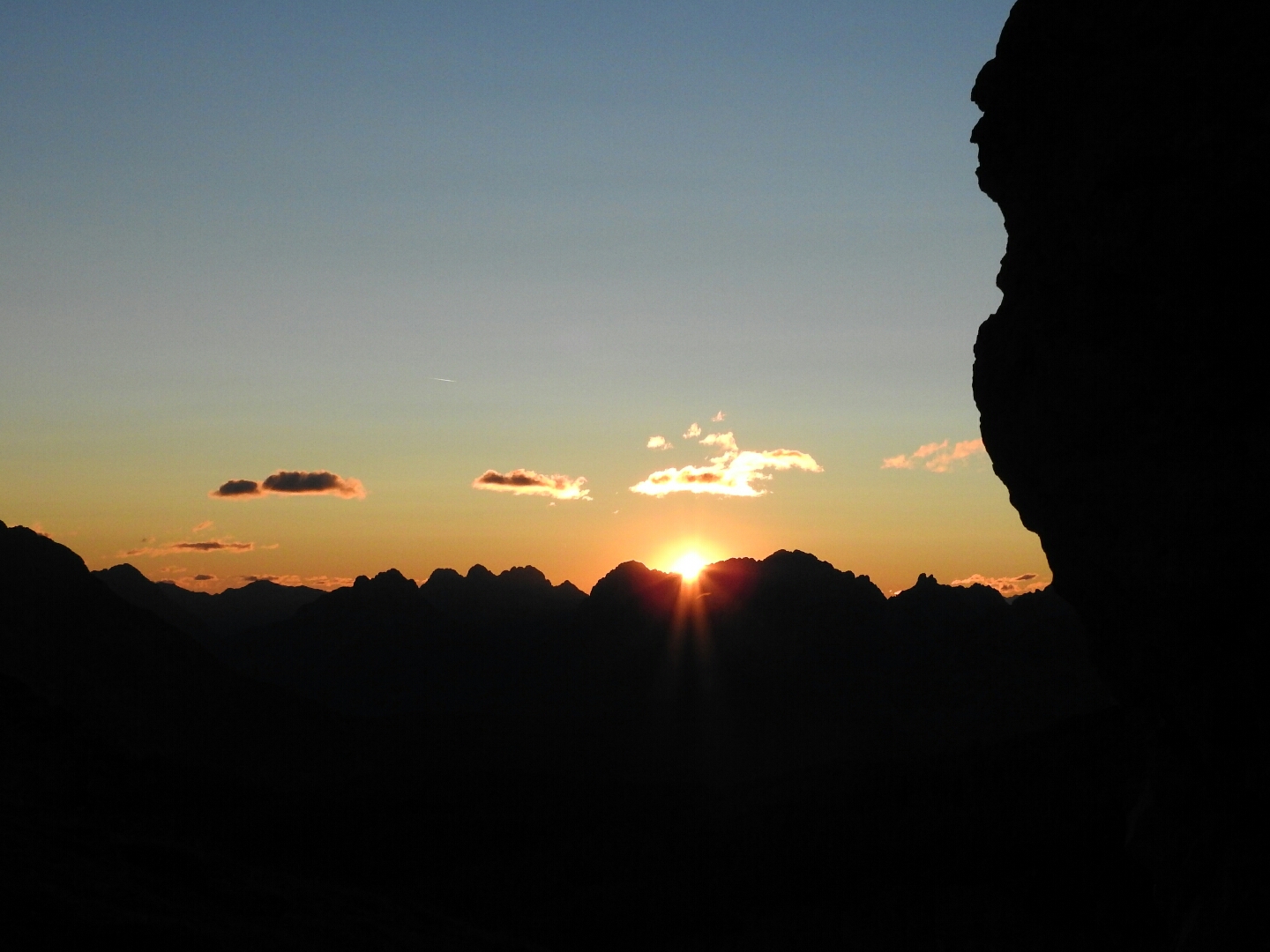 Alba sui"ciadin"di Misurina