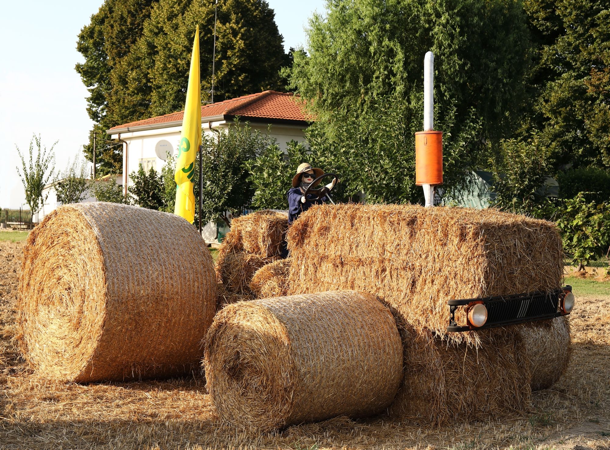La bella trattorista...
