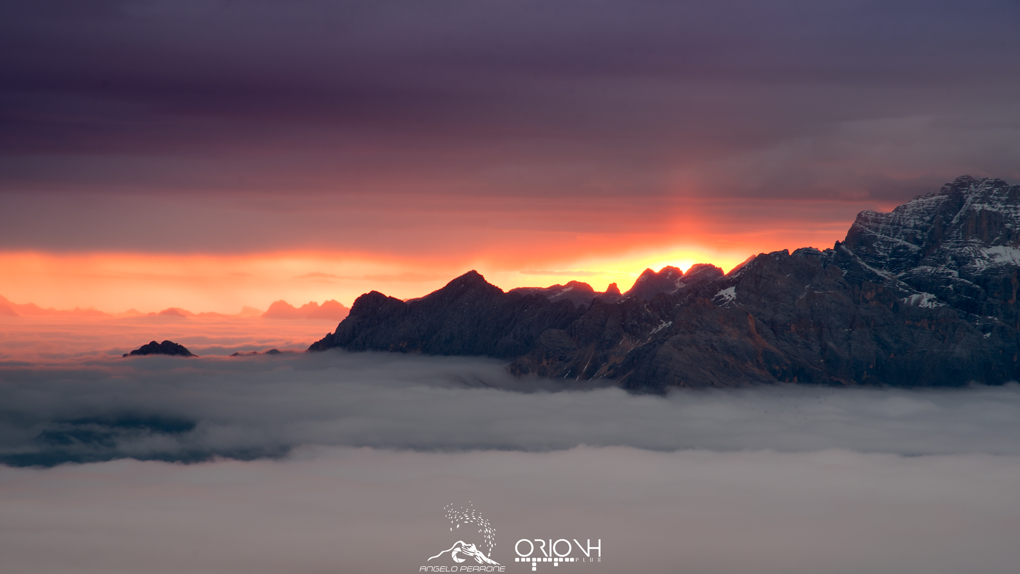 Sunrise from Lagazuoi Rifugio