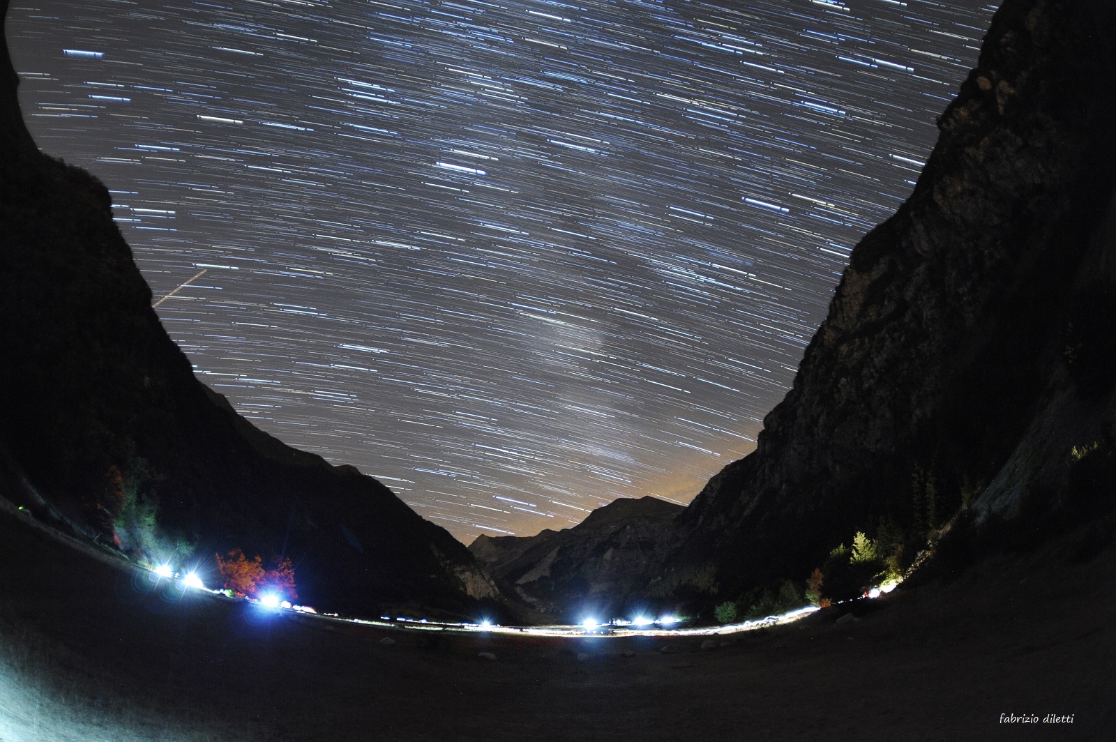 mouths of montemonaco, startrail