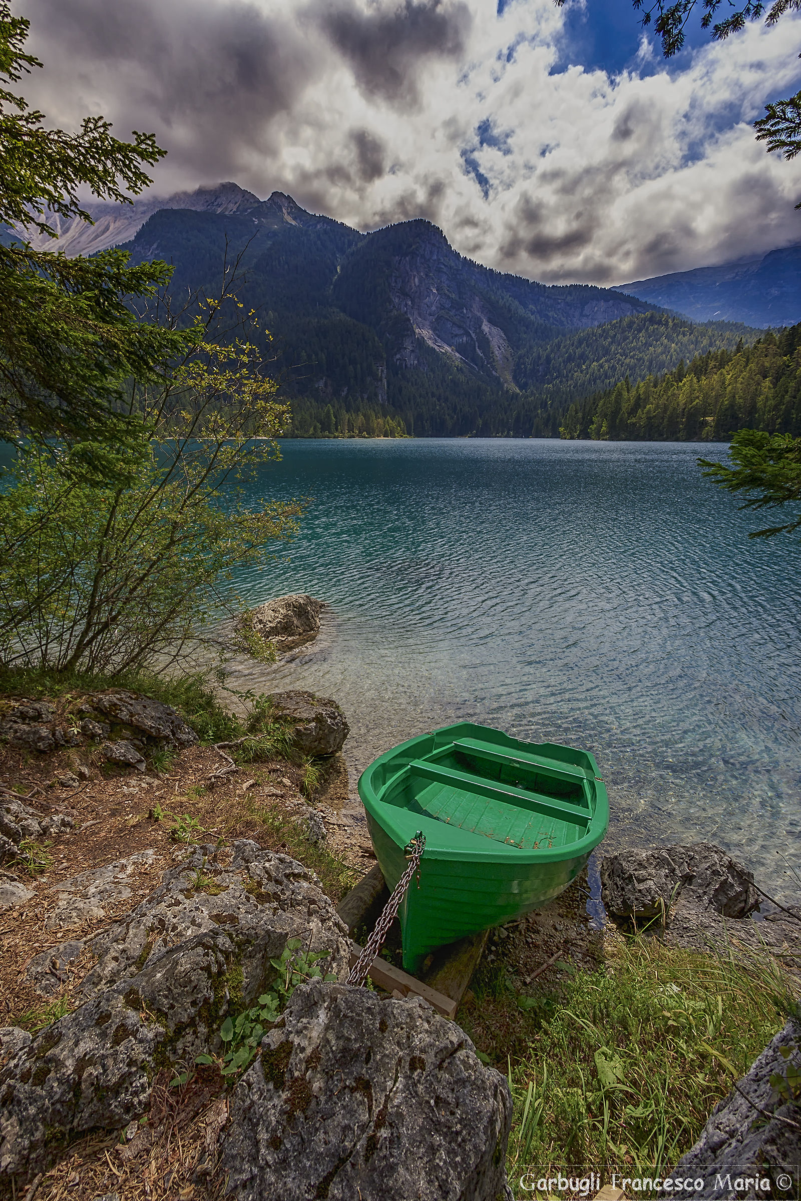 Tutto Verde al lago di  Tovel........