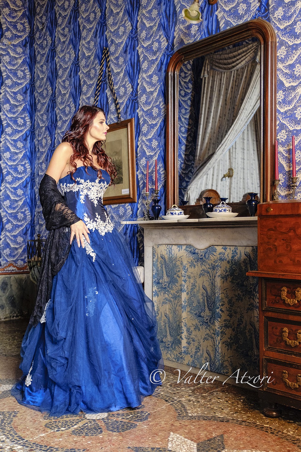 Specchio, specchio chi son io che non mi rifletti?