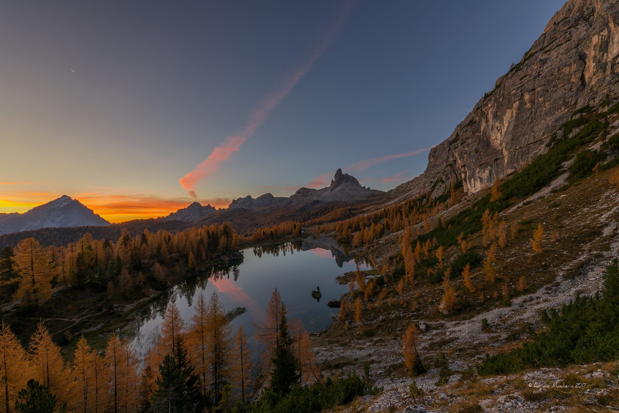 Aurora at Lake Federa