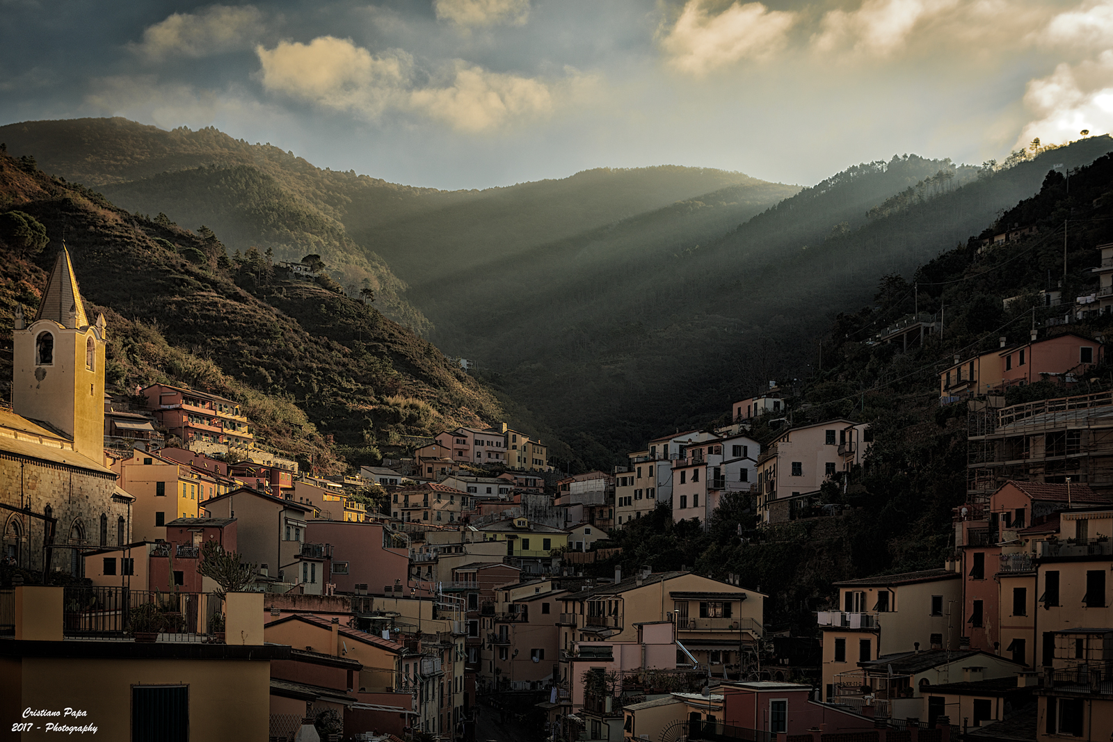 The awakening of Vernazza