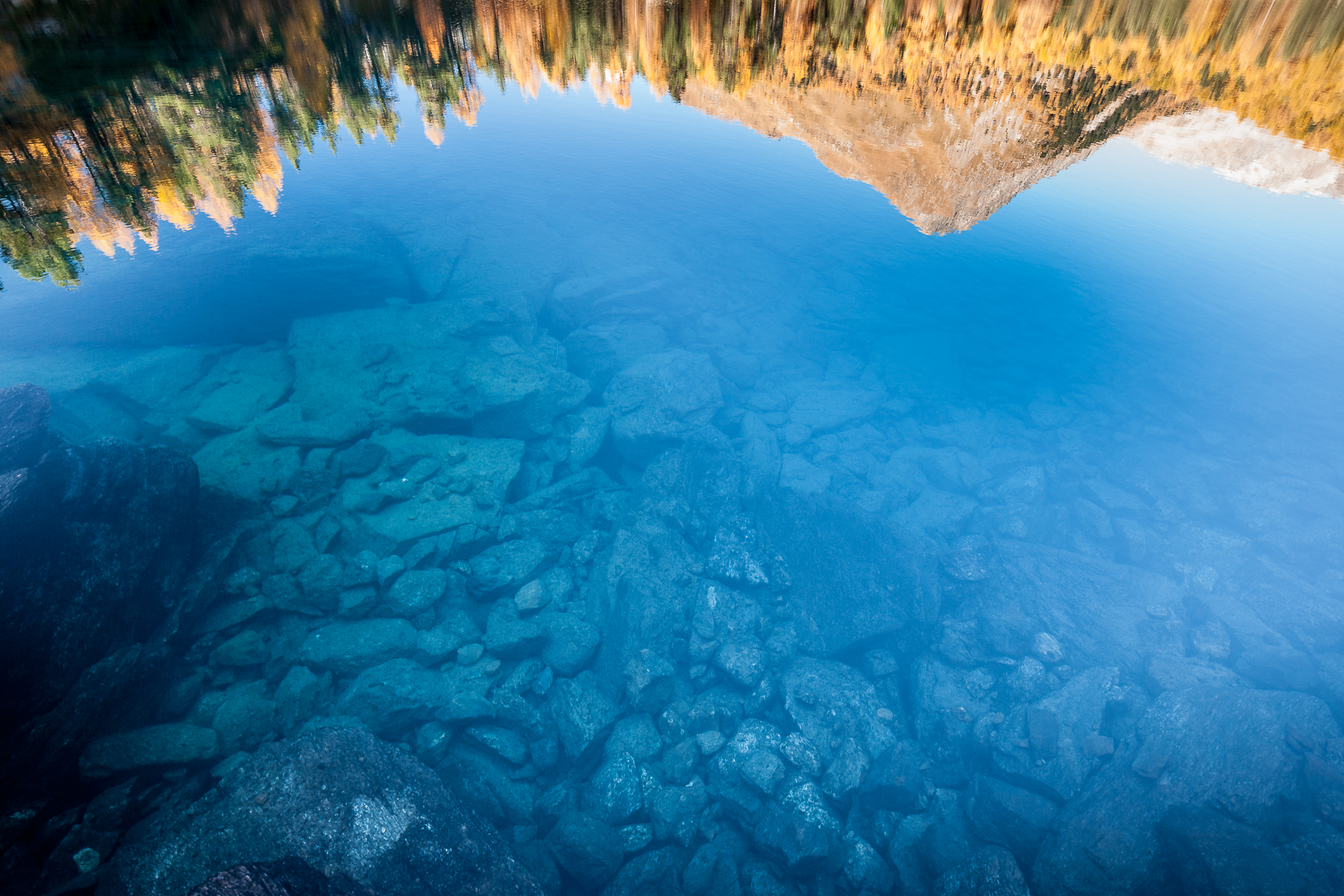 Riflessi nel Lago di Saoseo