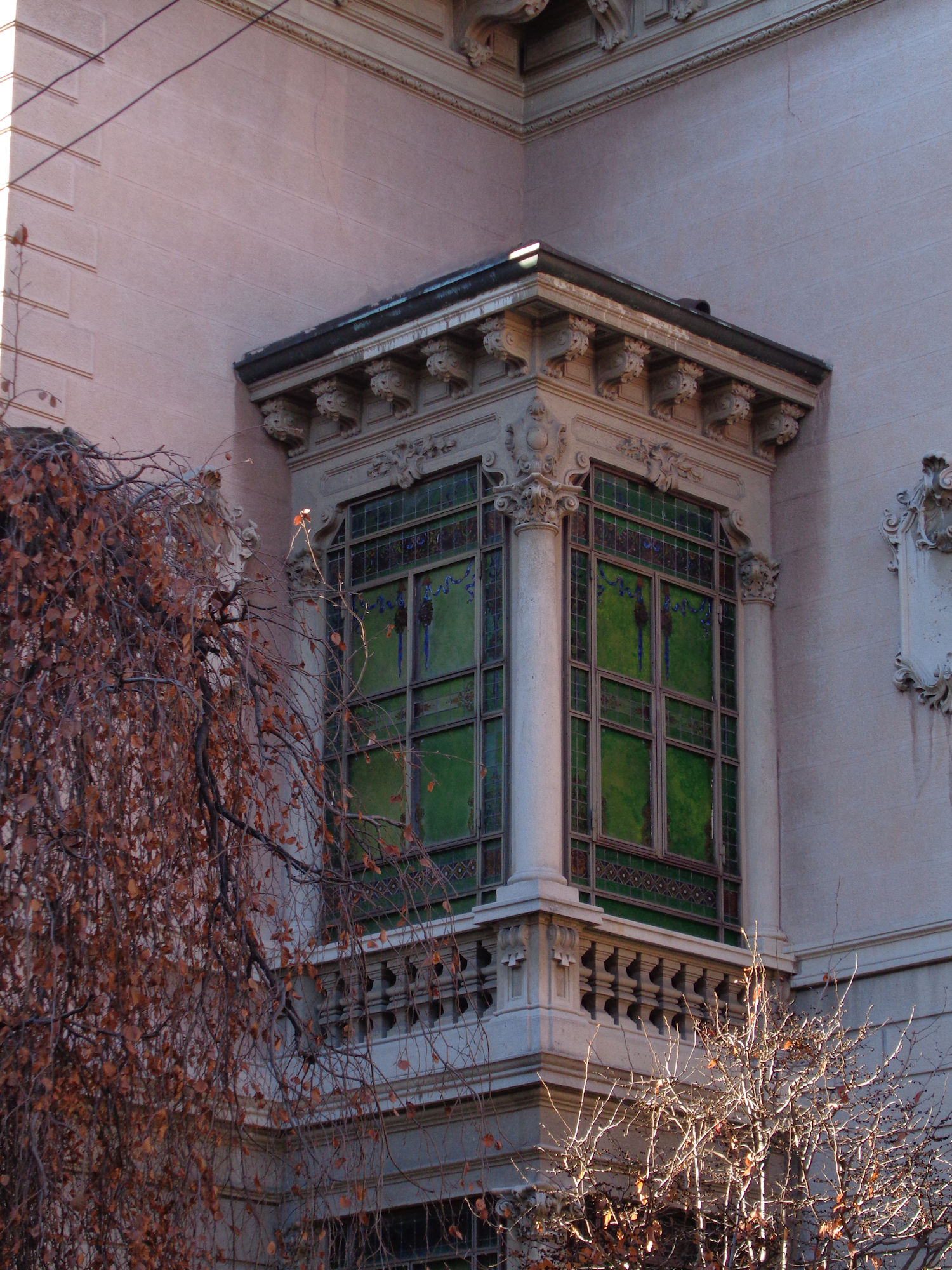 via Tamburini, particular