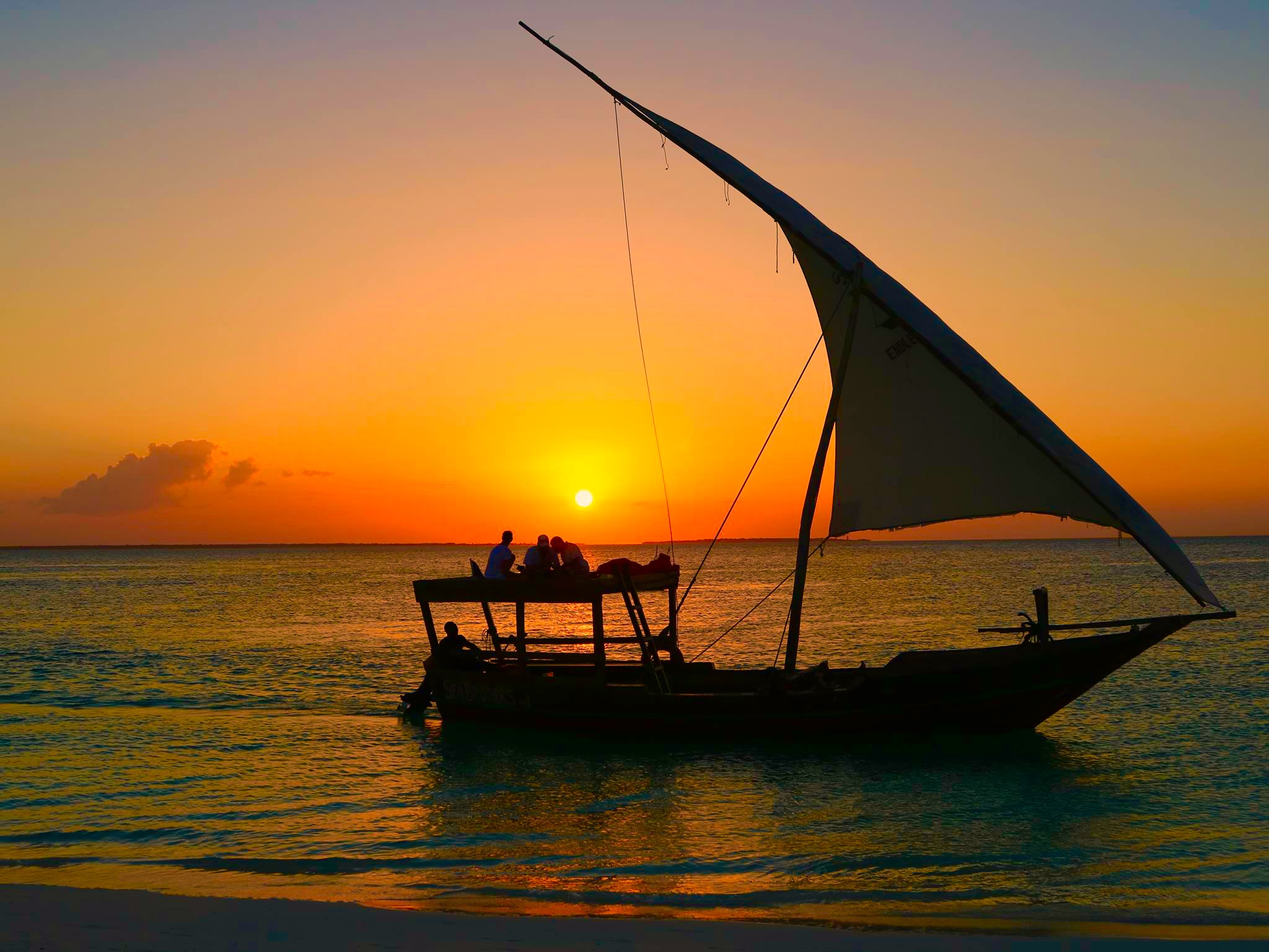 tramonto a Zanzibar