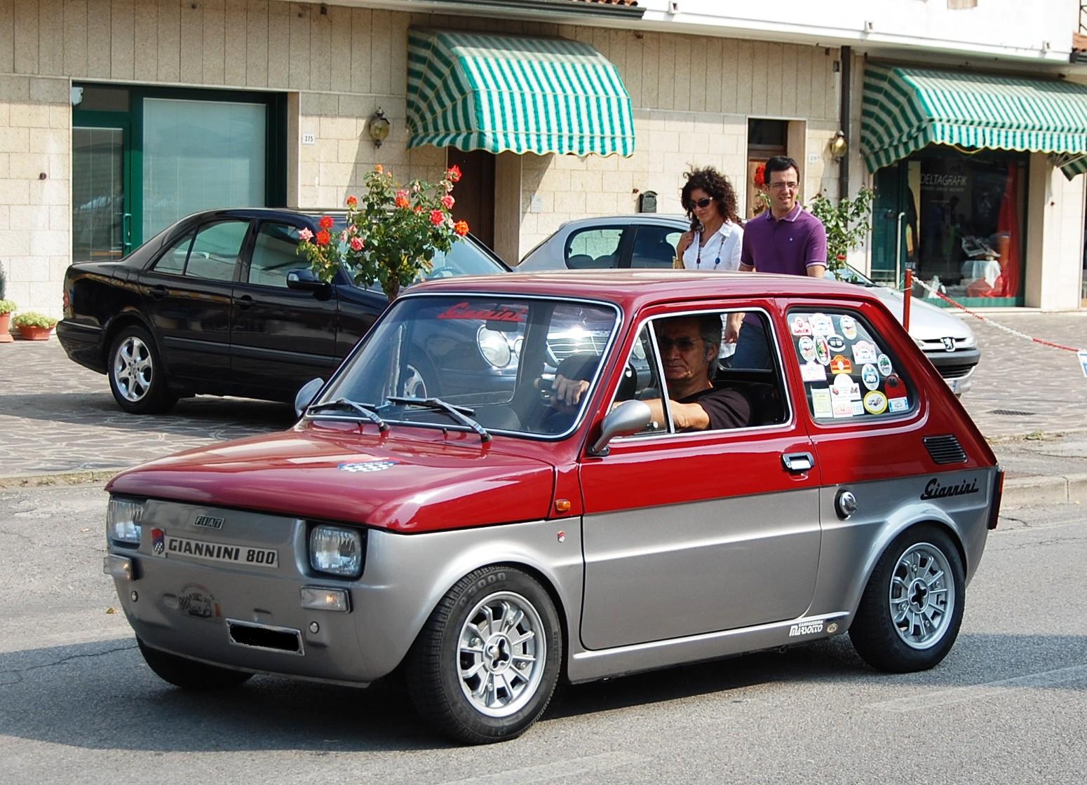 Raduno auto storiche Porto Tolle (ro) anno 2010.-