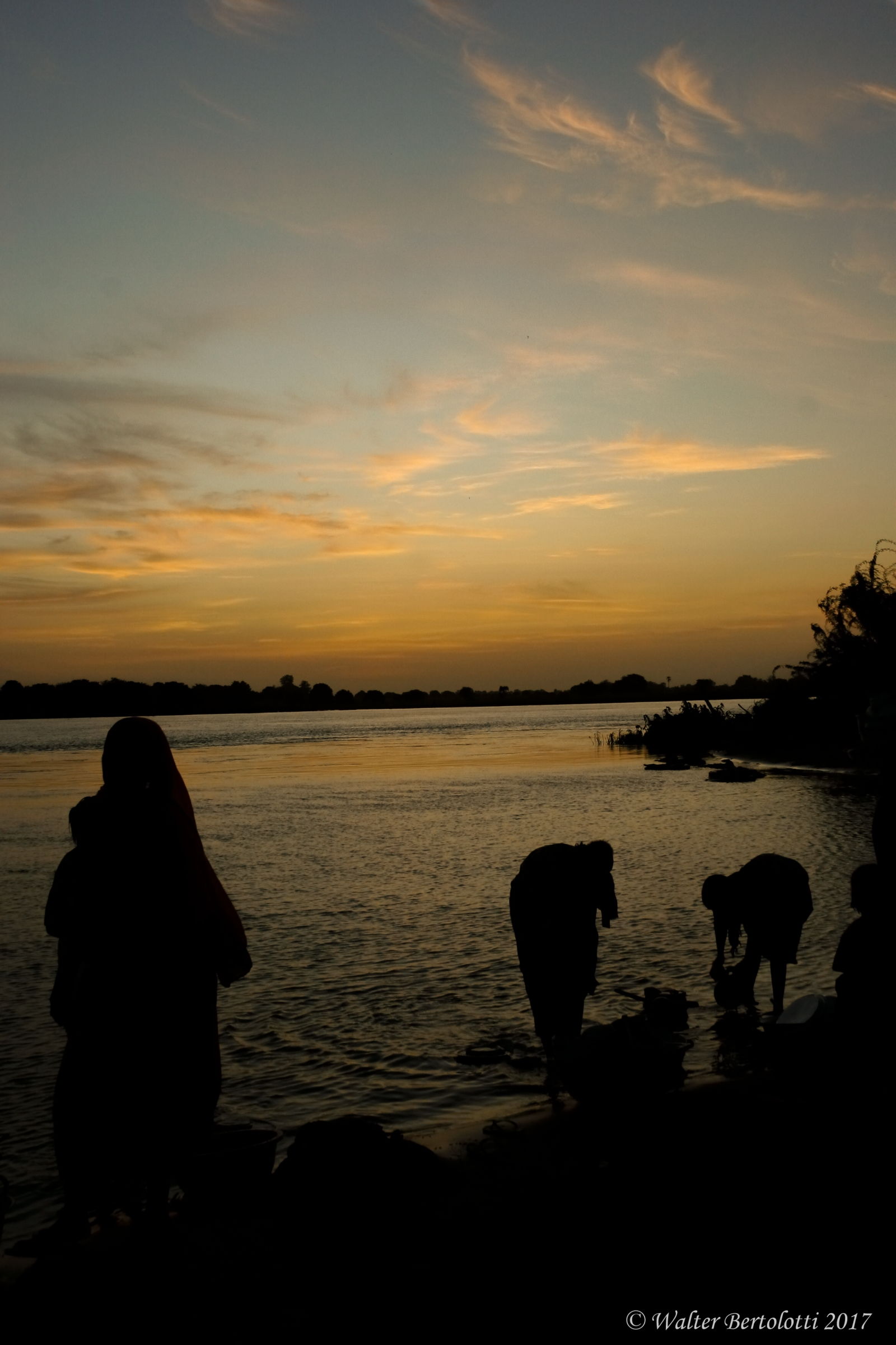 women on the Tchad