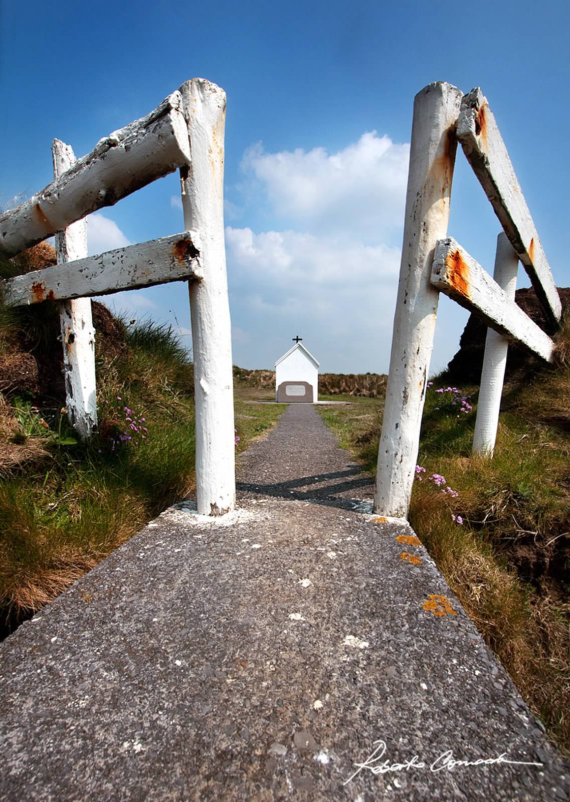 Ingresso al camposanto