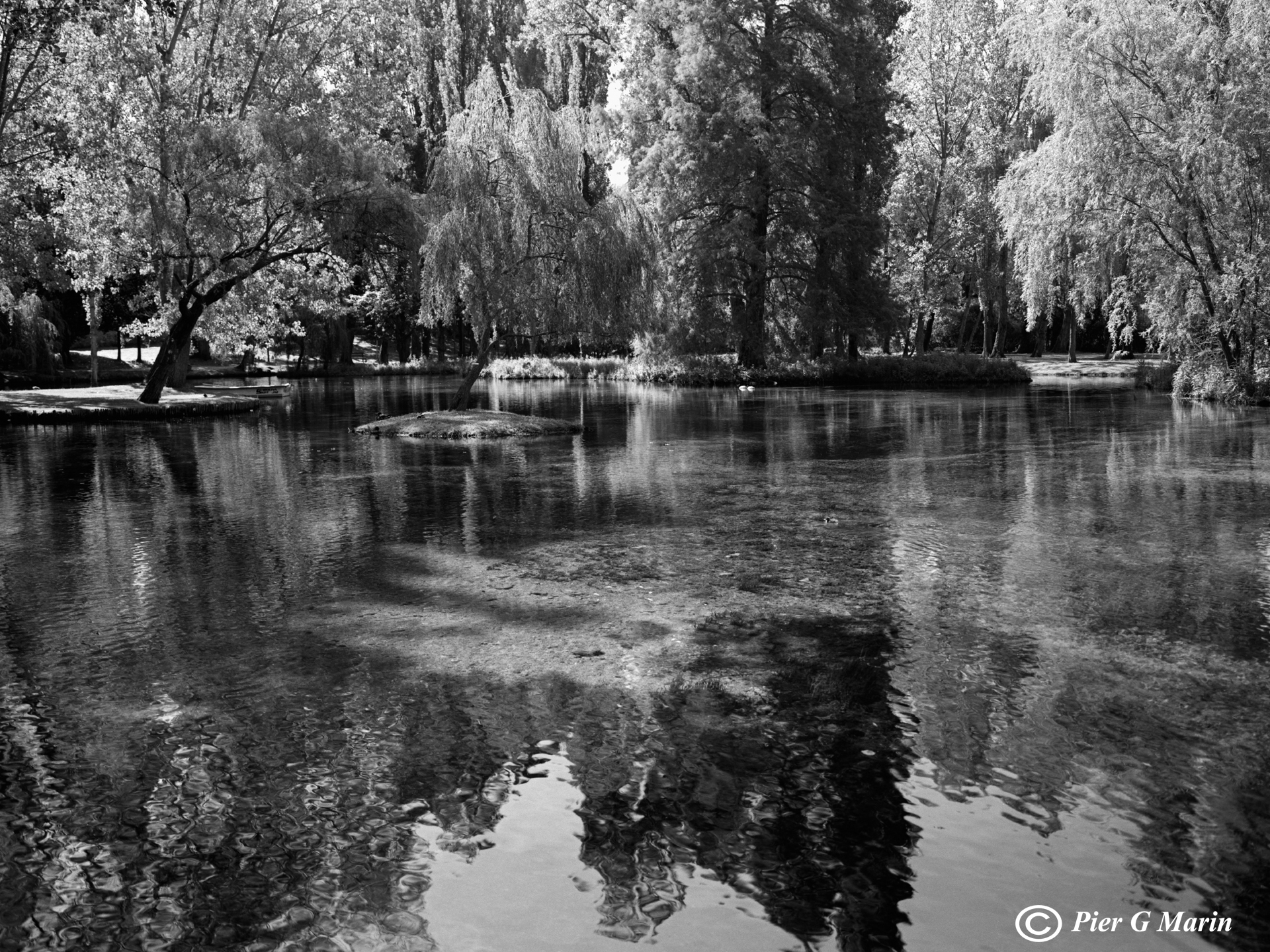 Umbria. Sources of Clitumno-2