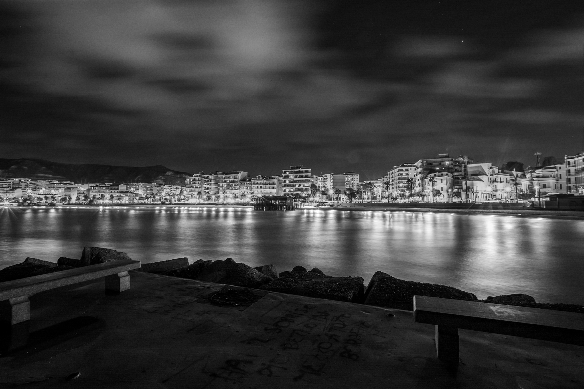 Crotone by night!