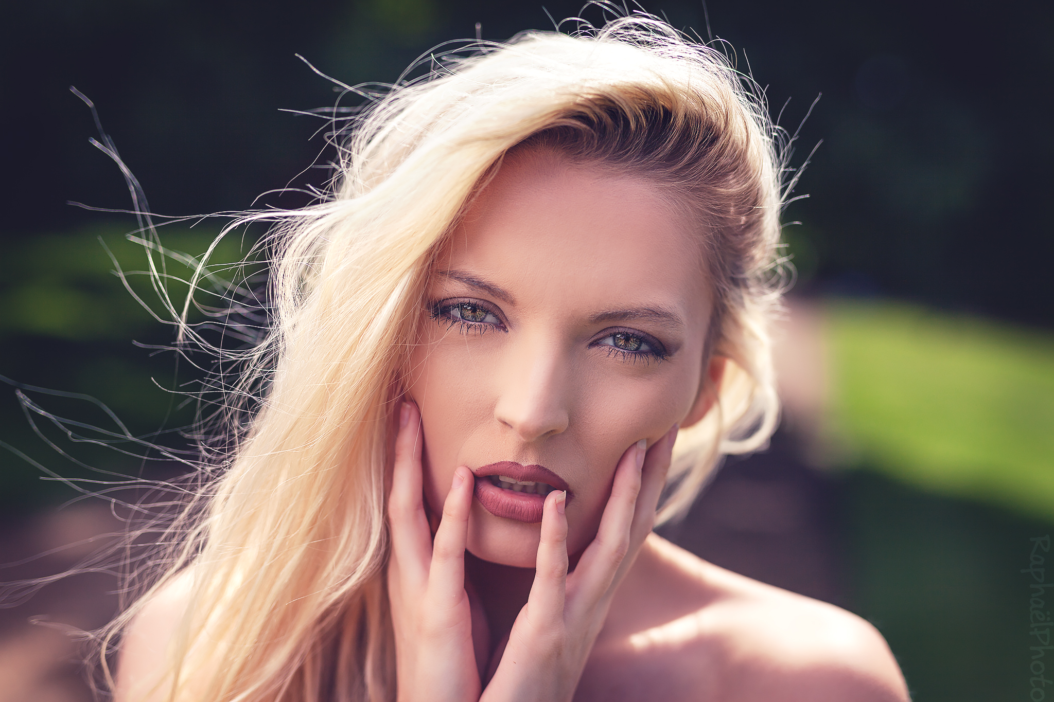 Outrageusement Stupéfiante