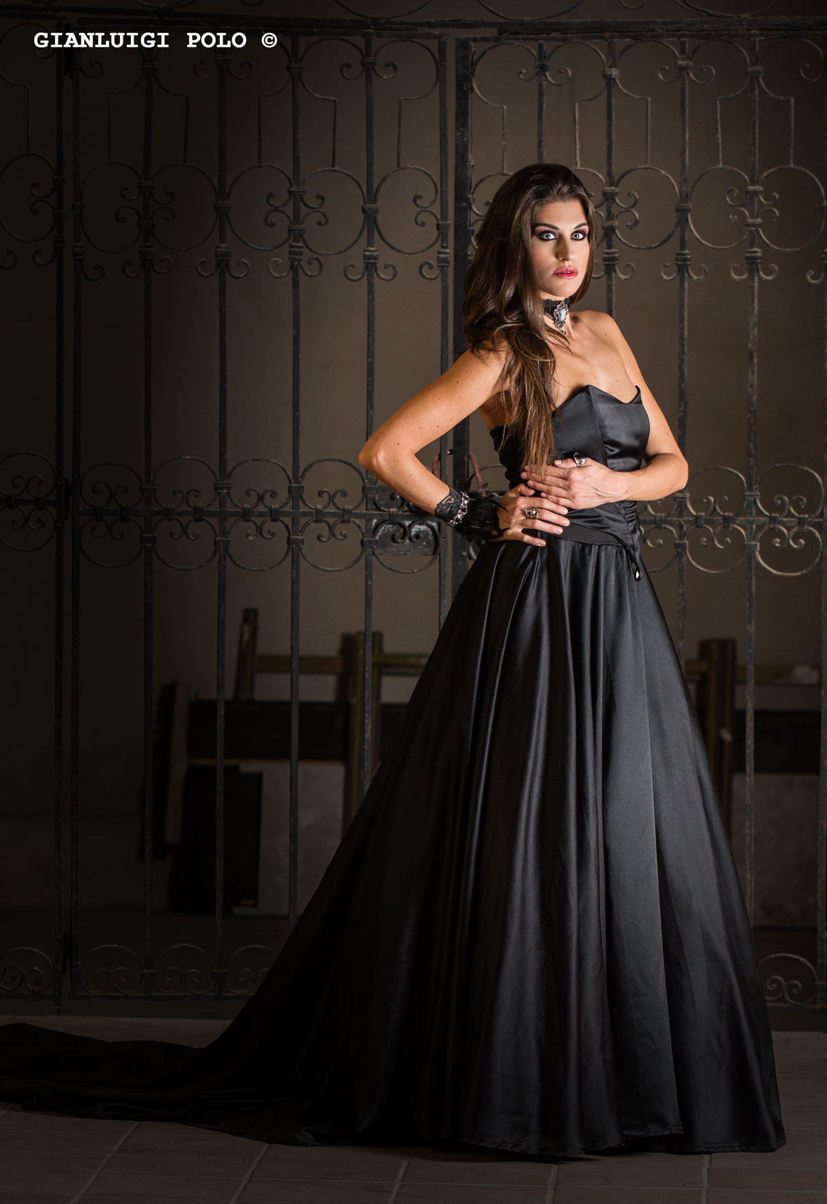 Silvia - Gothic Atmosphere
