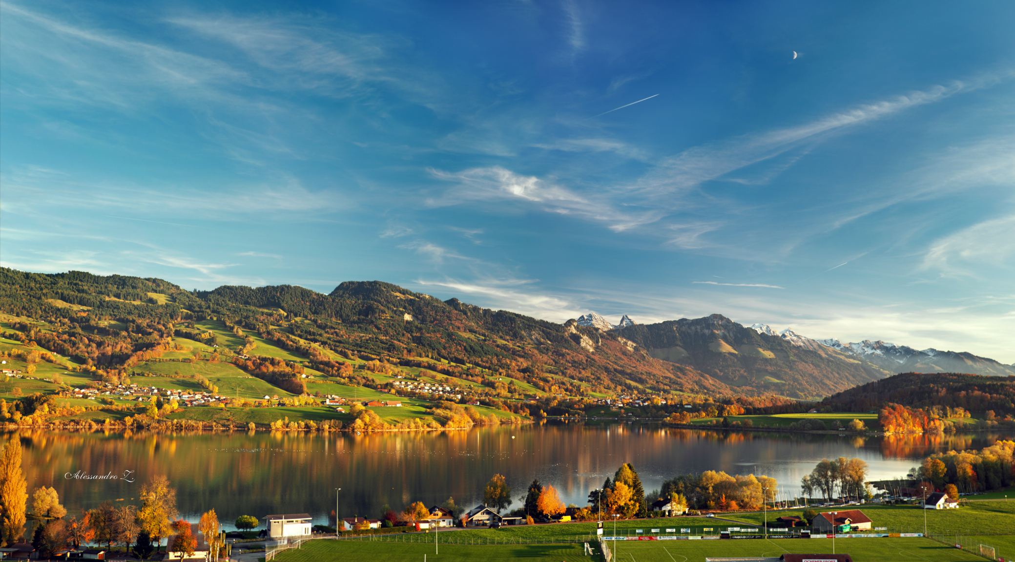 Lac de La Gruyère Autumn Dress
