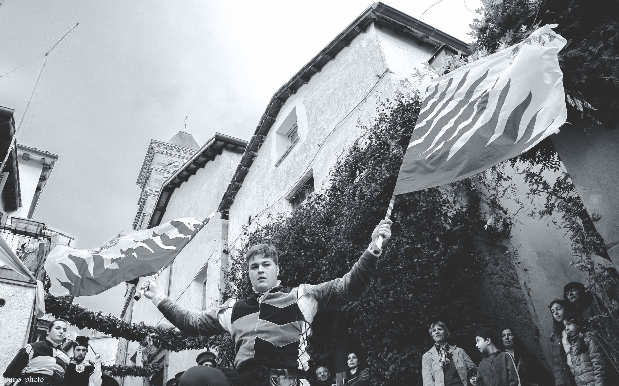 Arrivano gli sbandieratori 2