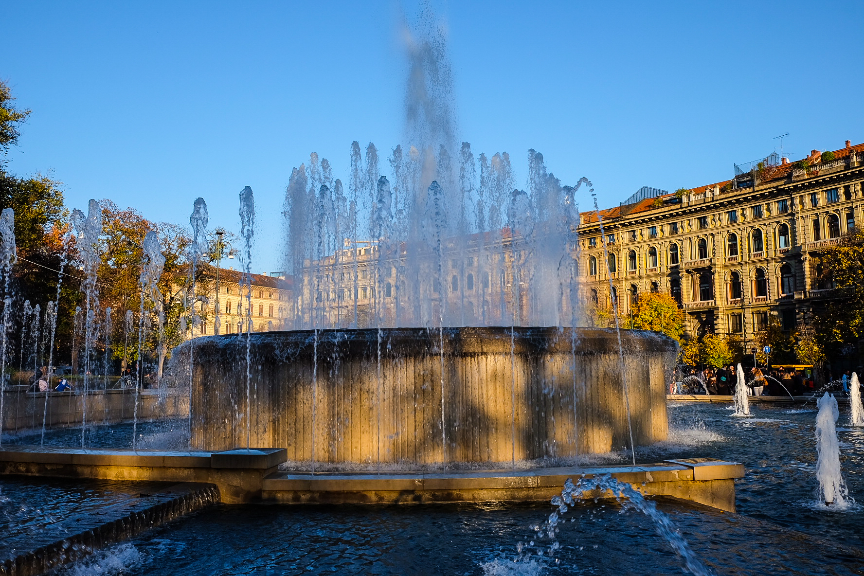 square castle the fountain