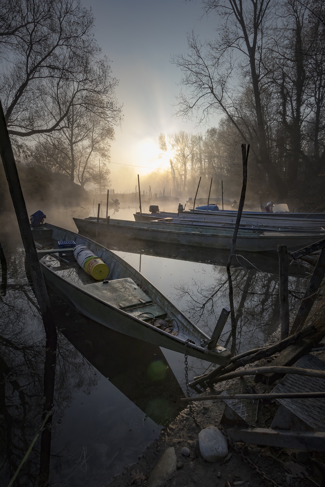 Lanca Aiala fiume Ticino   Attracco barche