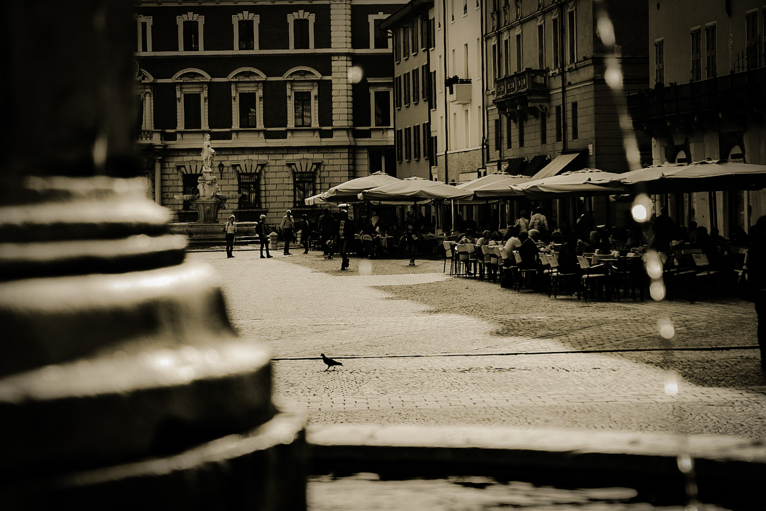 Quotidianità a piazza Paolo VI