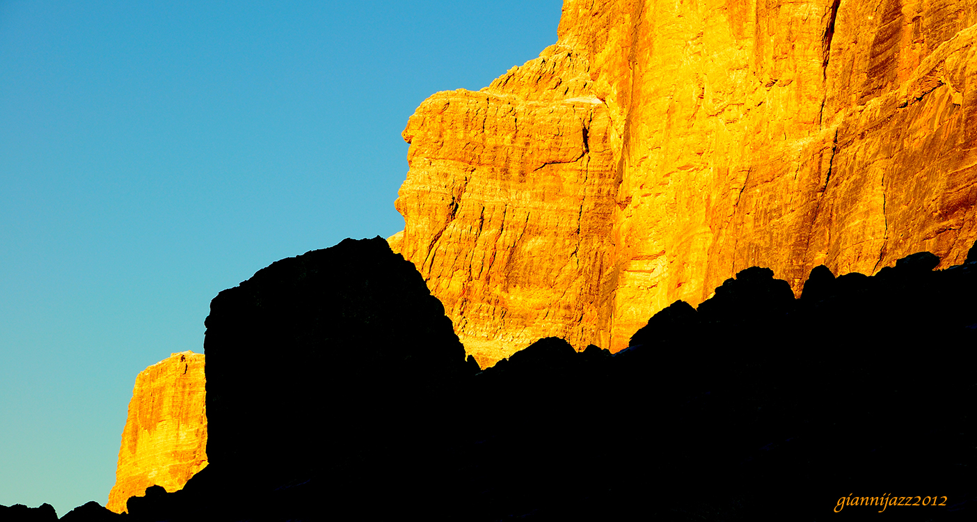 Sunset on Tofana Rozes