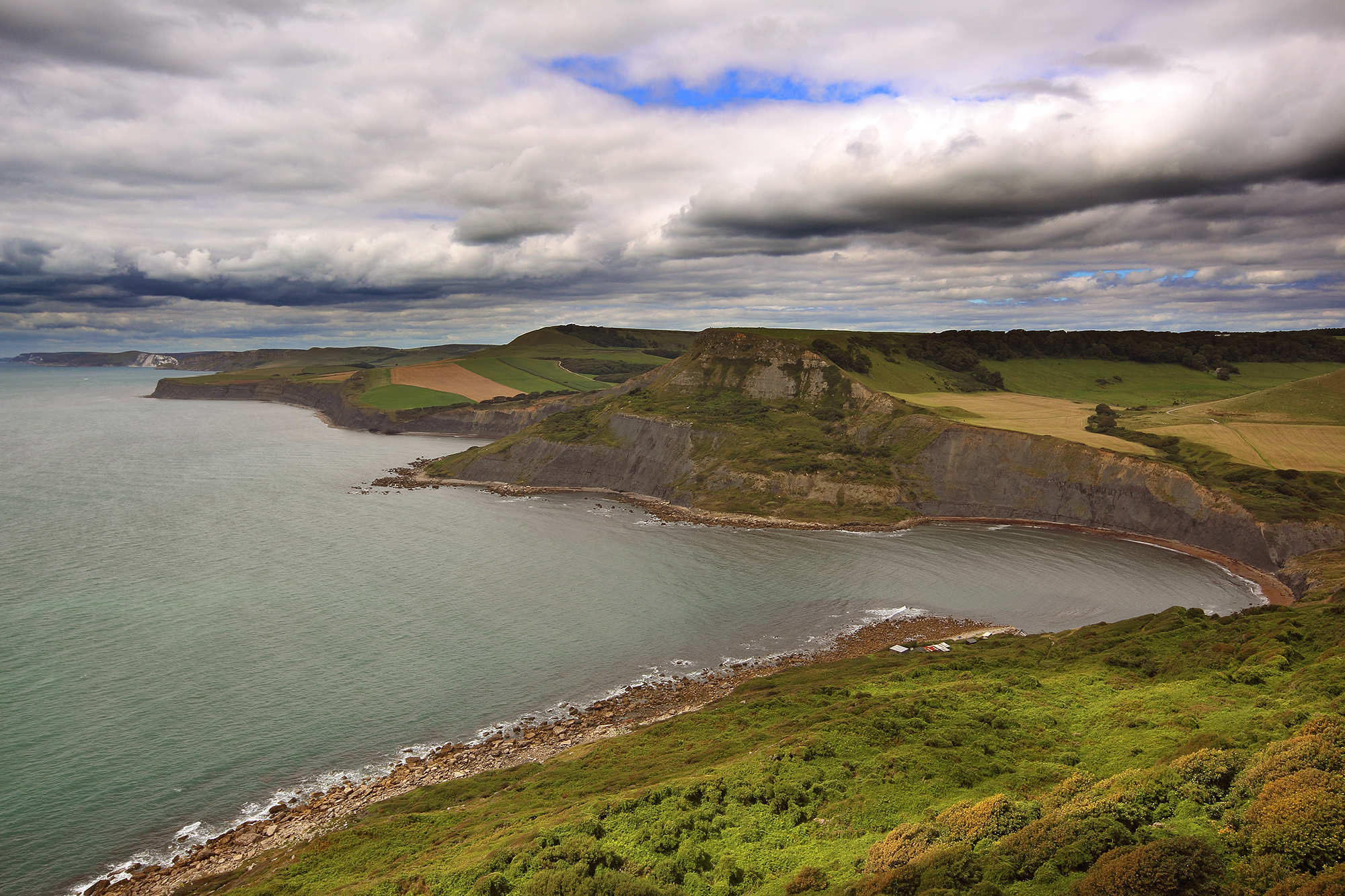 flashes of light on the Chapman's Pool