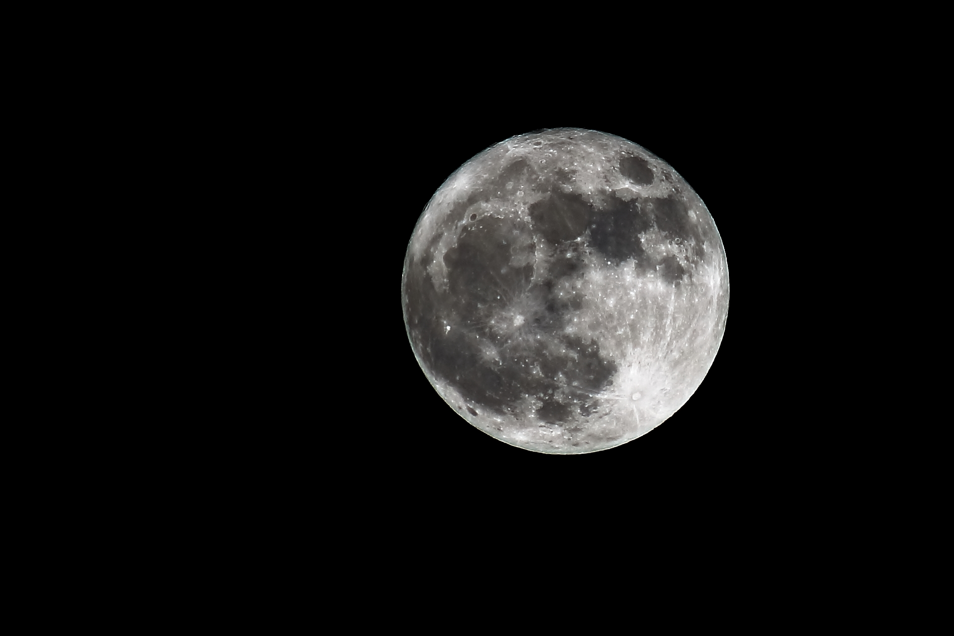 Super moon of 3dic2017