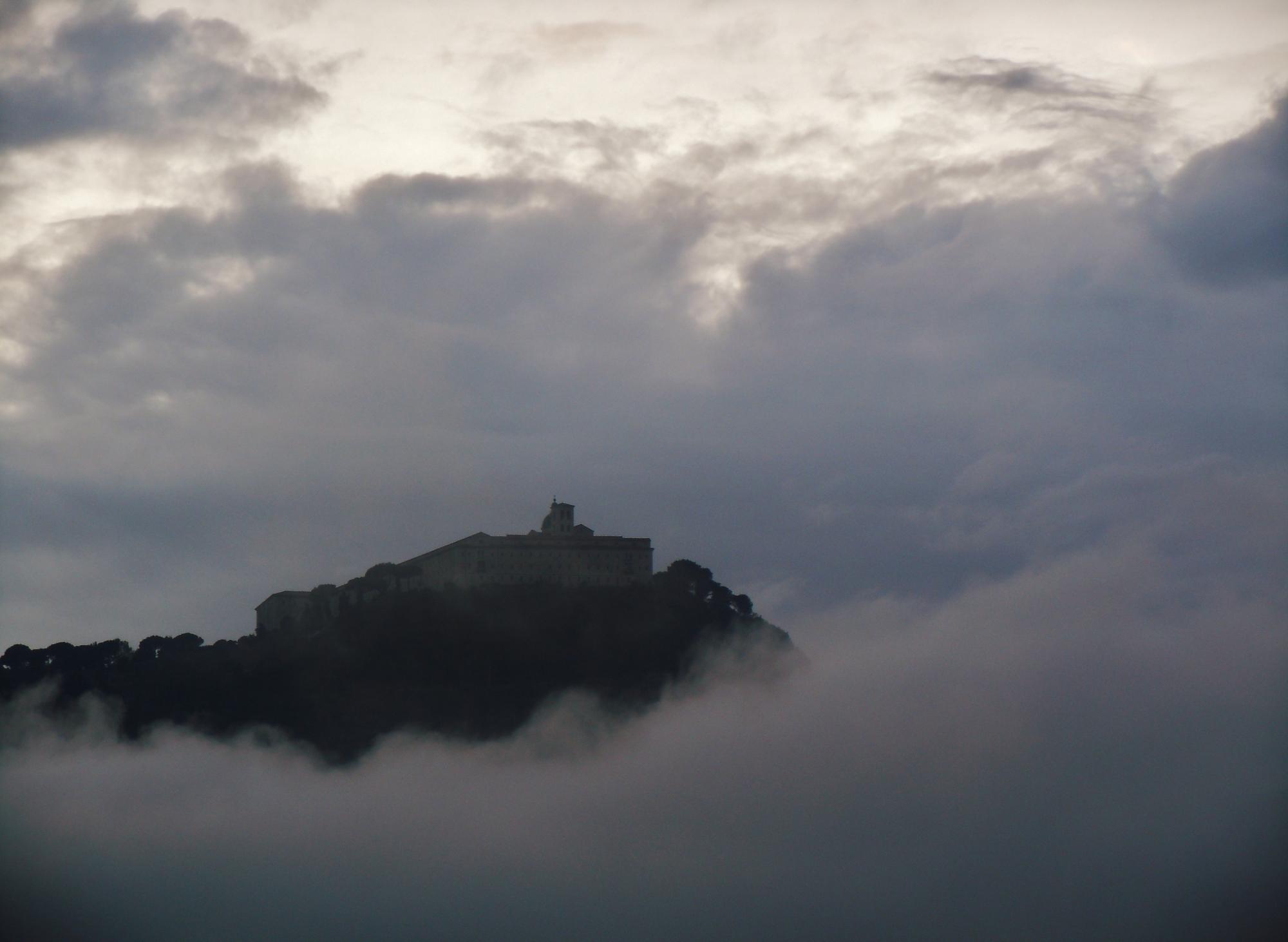 In the clouds, closer to God: Montecassino 02/15/1945