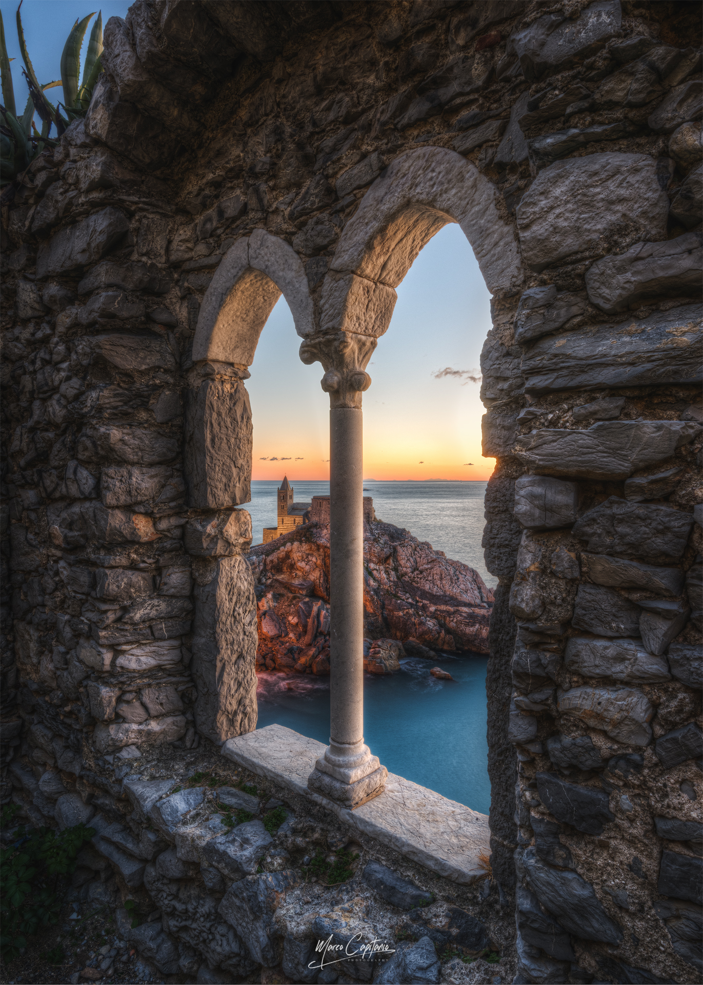 A window on the sea