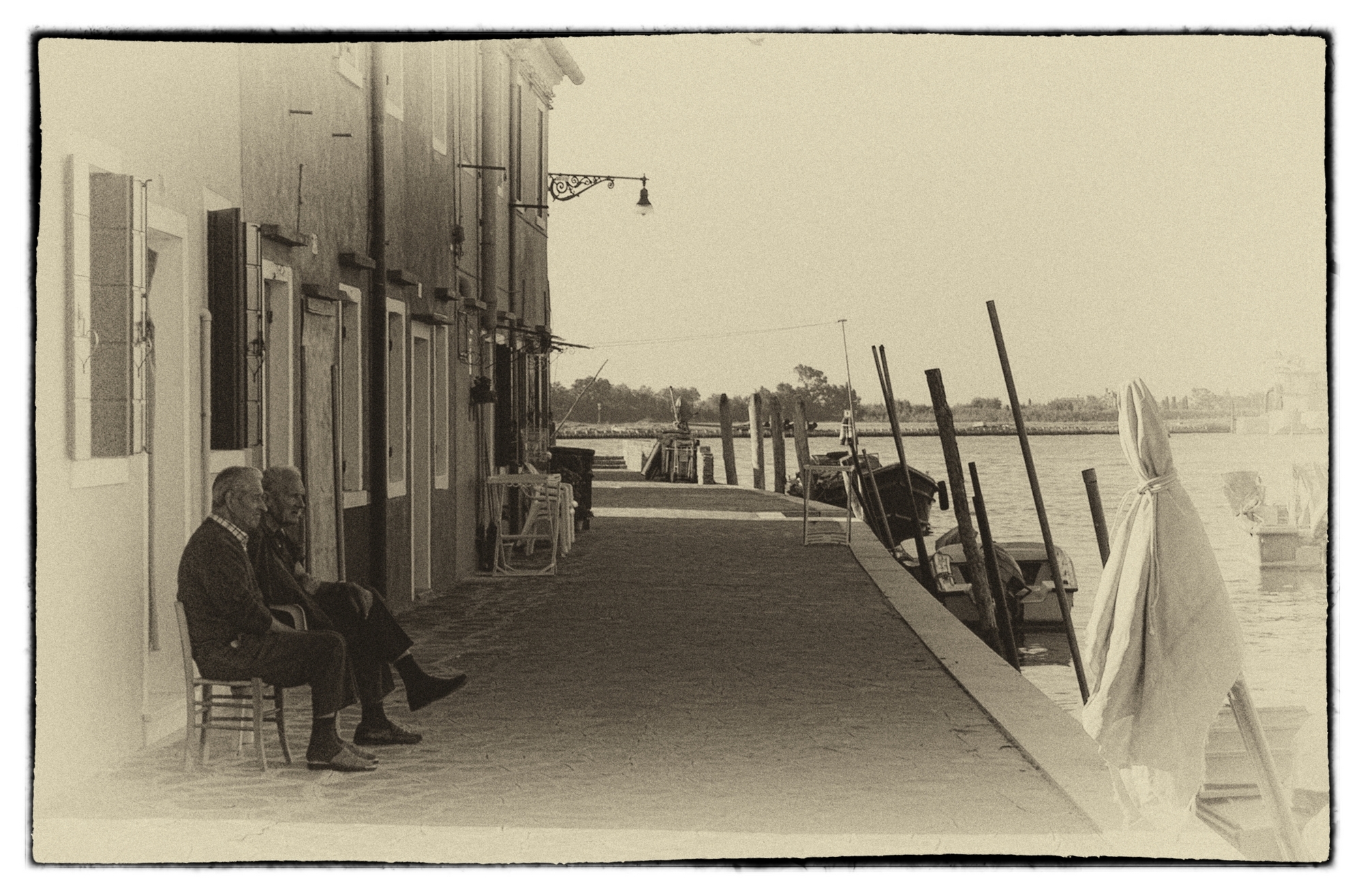 osservando la laguna