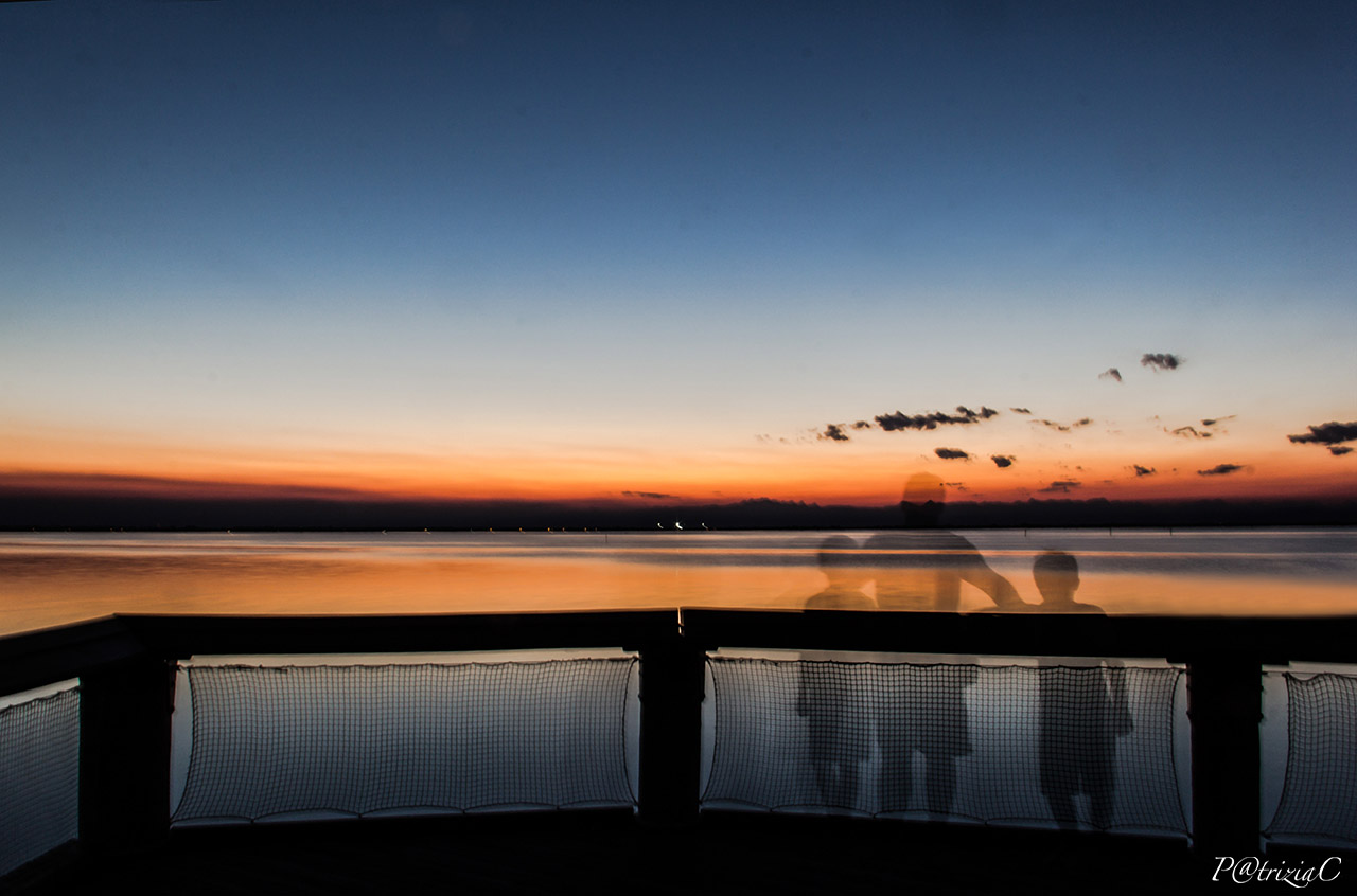 ...presenze al calar della sera ...