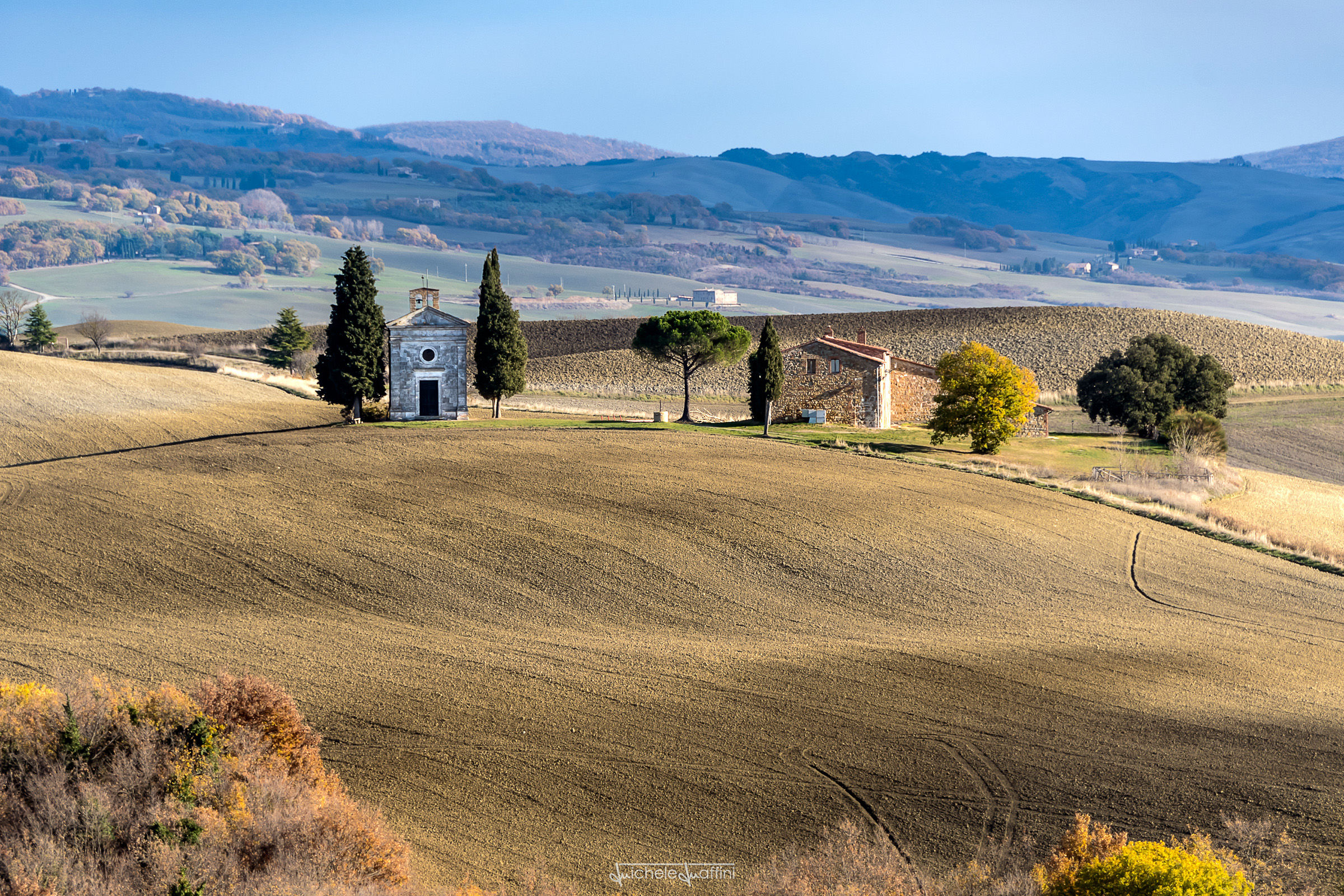 Val d'Orcia - Cappella di Vitaleta