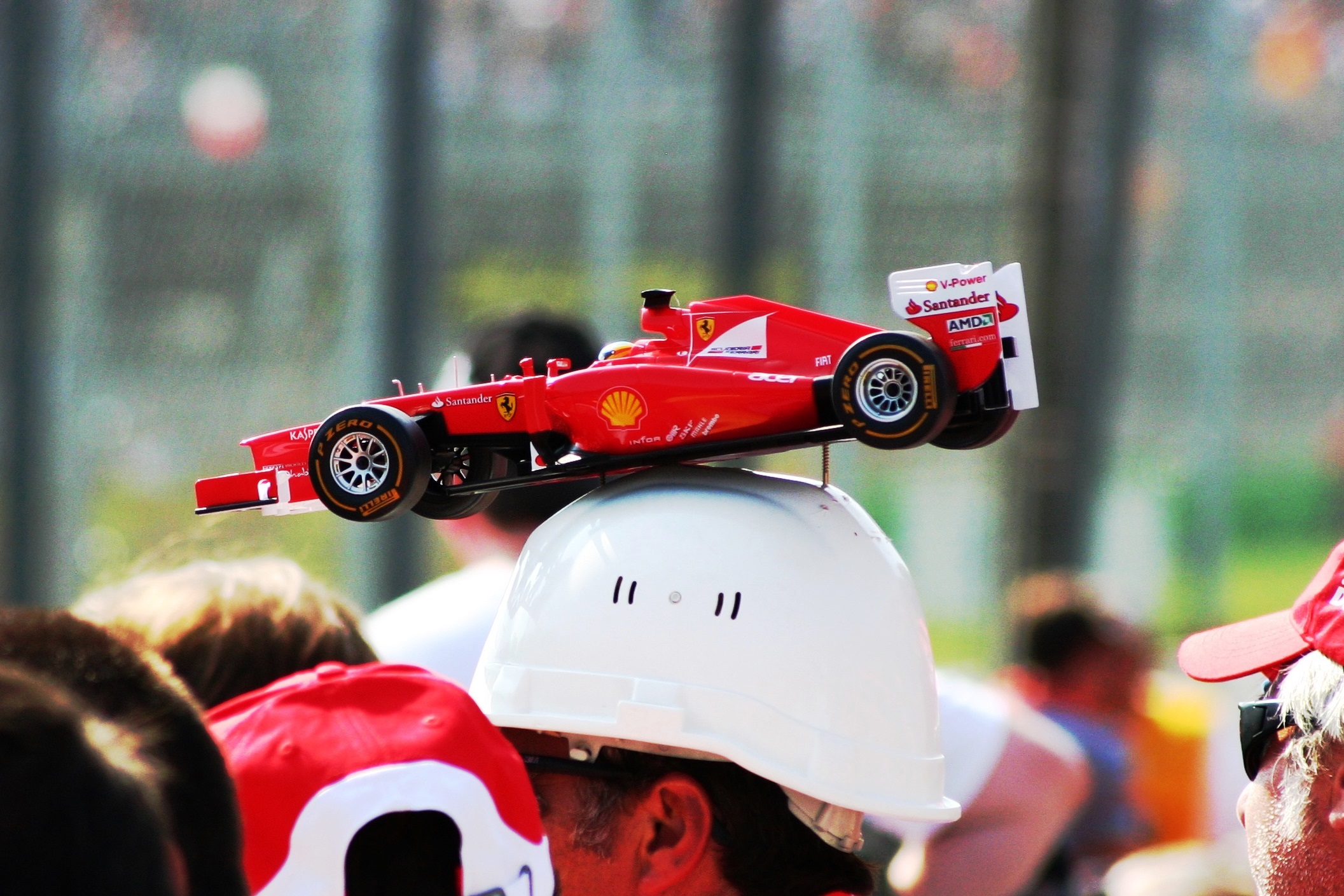 la Ferrari è in testa