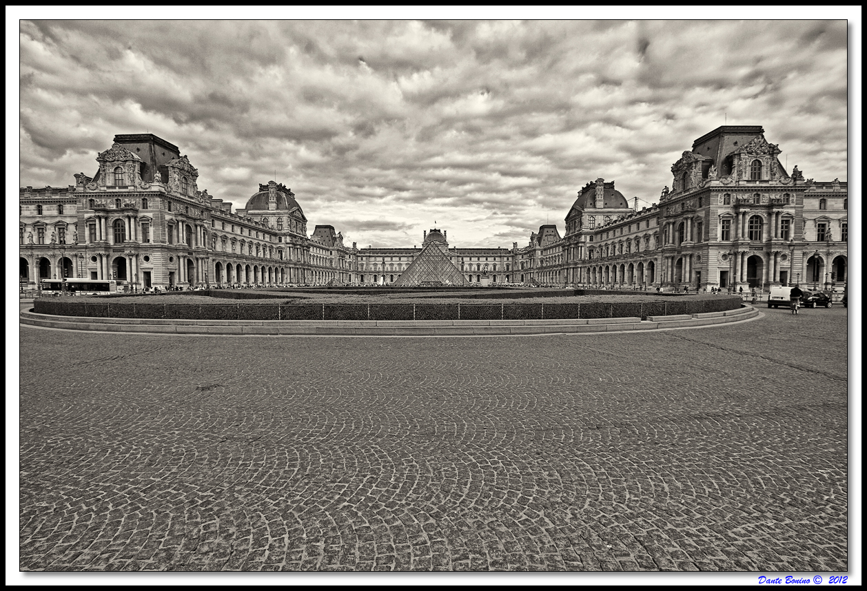 Il Louvre