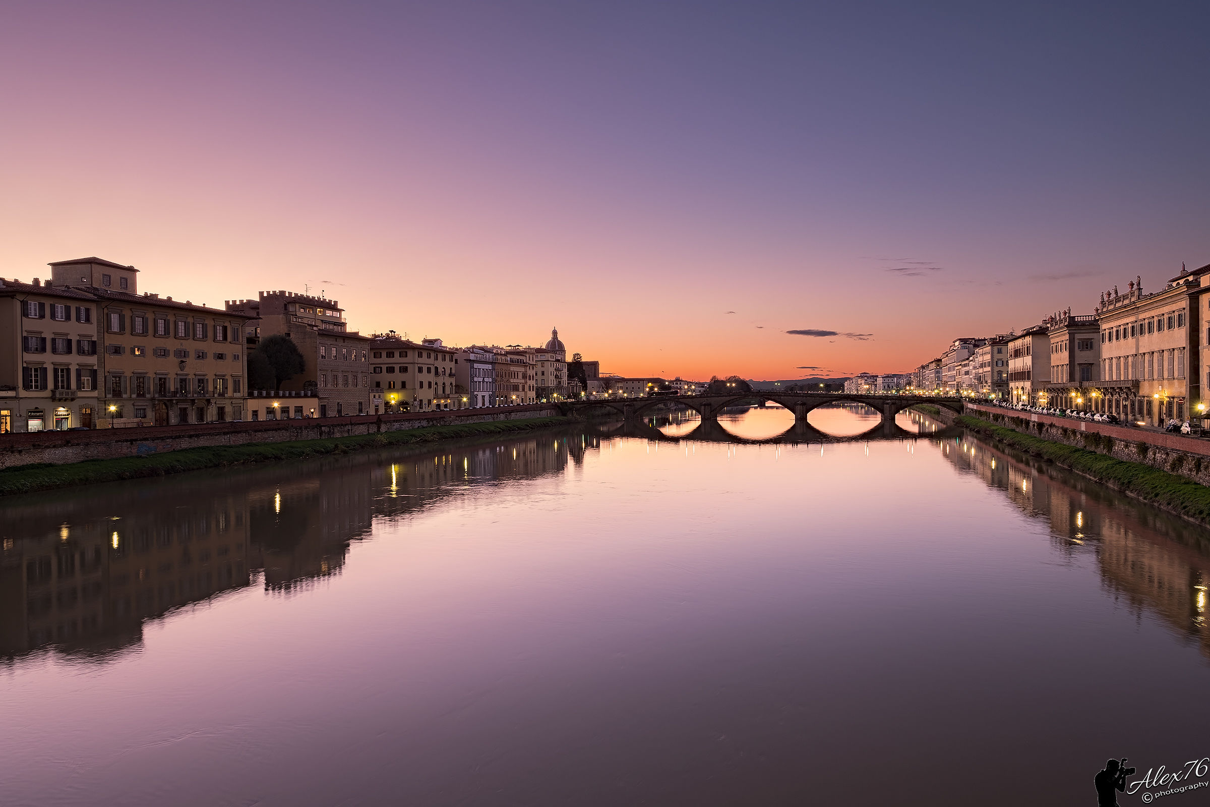 Lungarno Fiorentino at dusk
