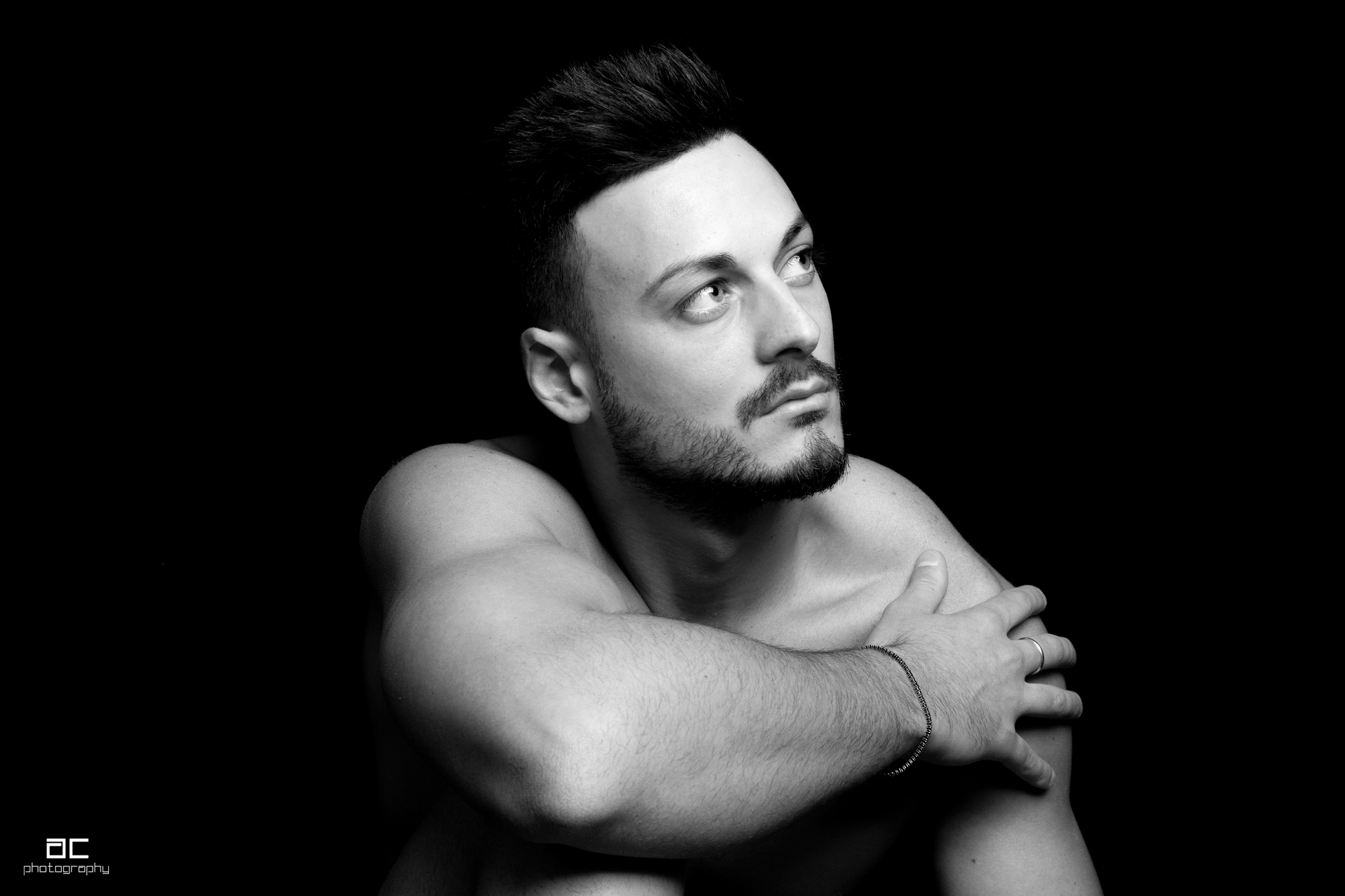 Fleeting glance of a hopeful man