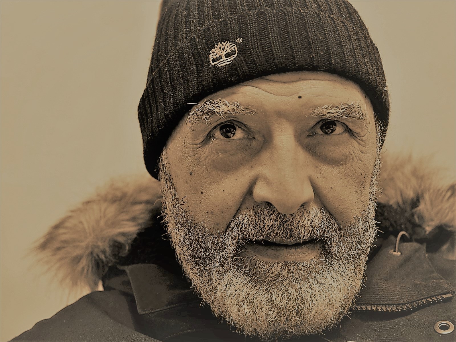 Seduto in quel caffè