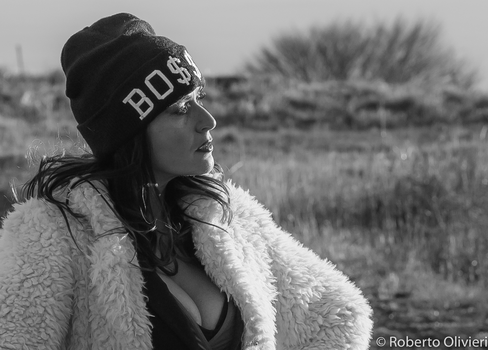 elisa joy tired in iced shoot @monte beigua and meadows