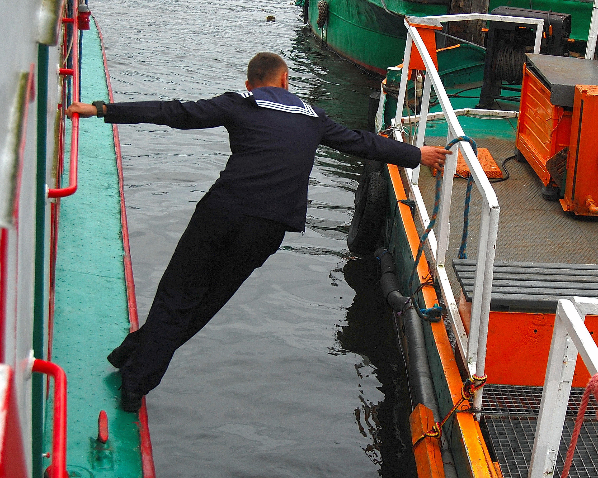 Torun (Poland): mooring ... with style, on the Vistula.