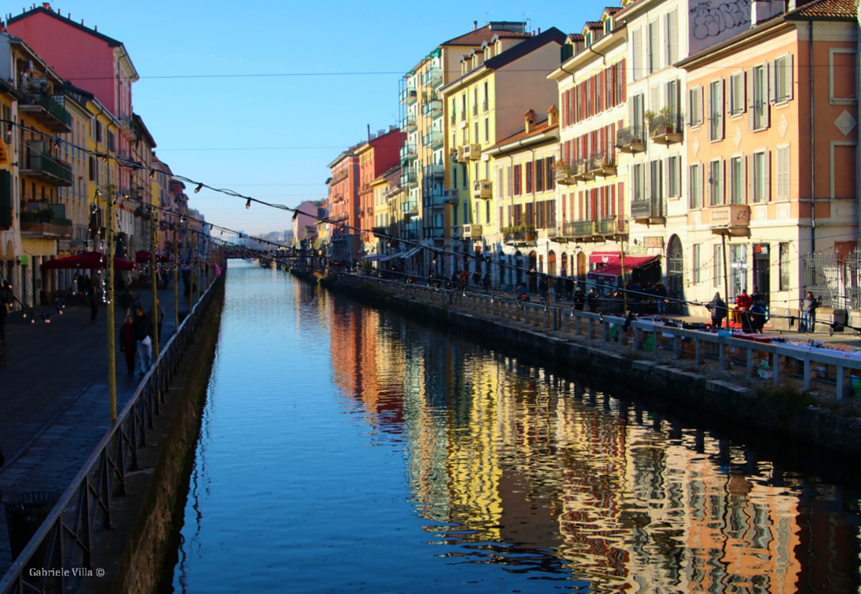 Milan reflecting ships