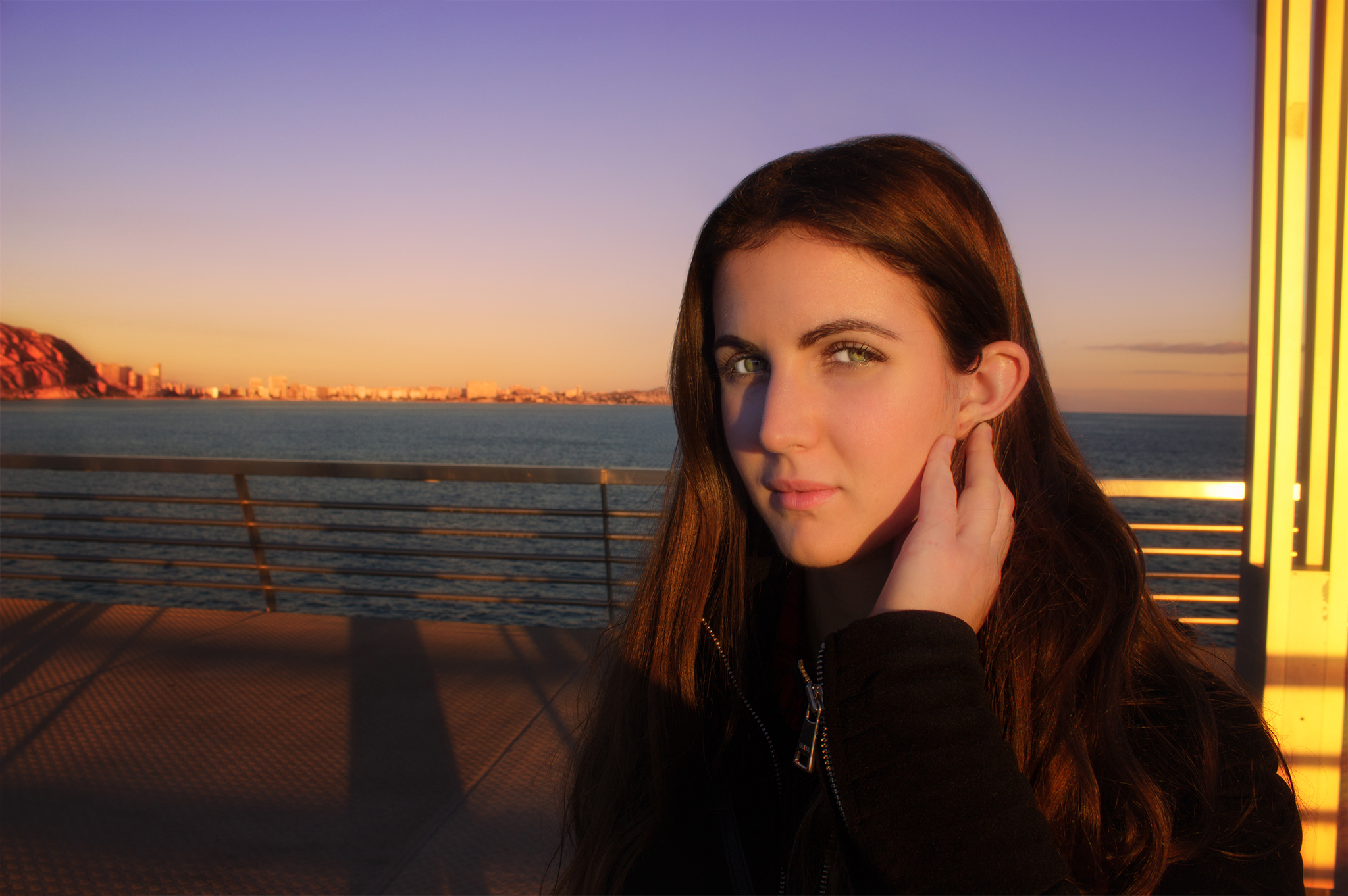 When the sun falls, the First Star shines