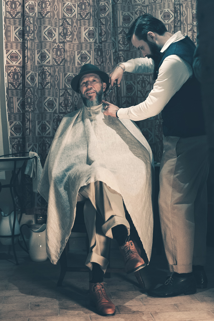 The barber of old